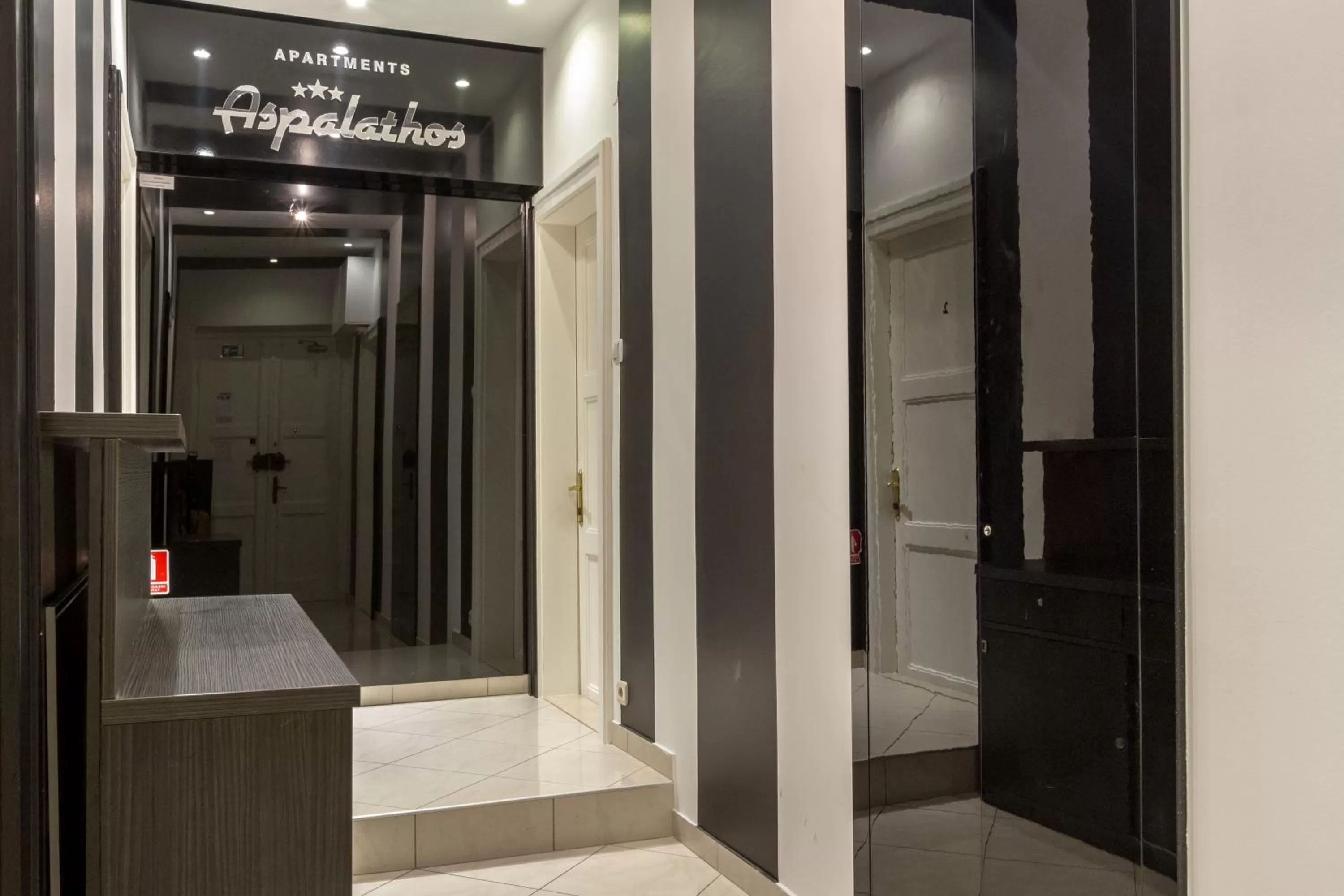 Lobby or reception in Apartments Aspalathos