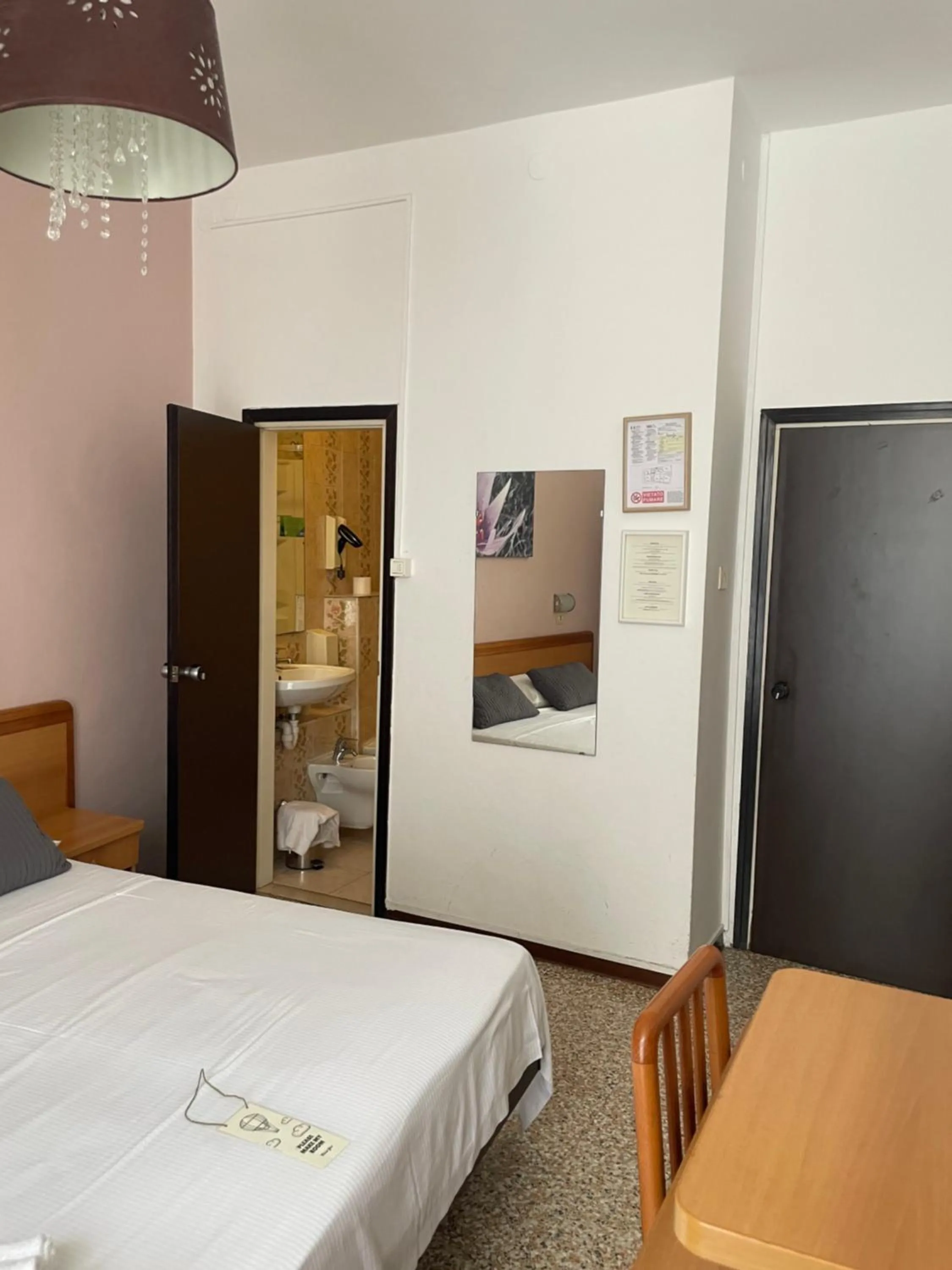 Budget Double Room - single occupancy in Hotel Cappello