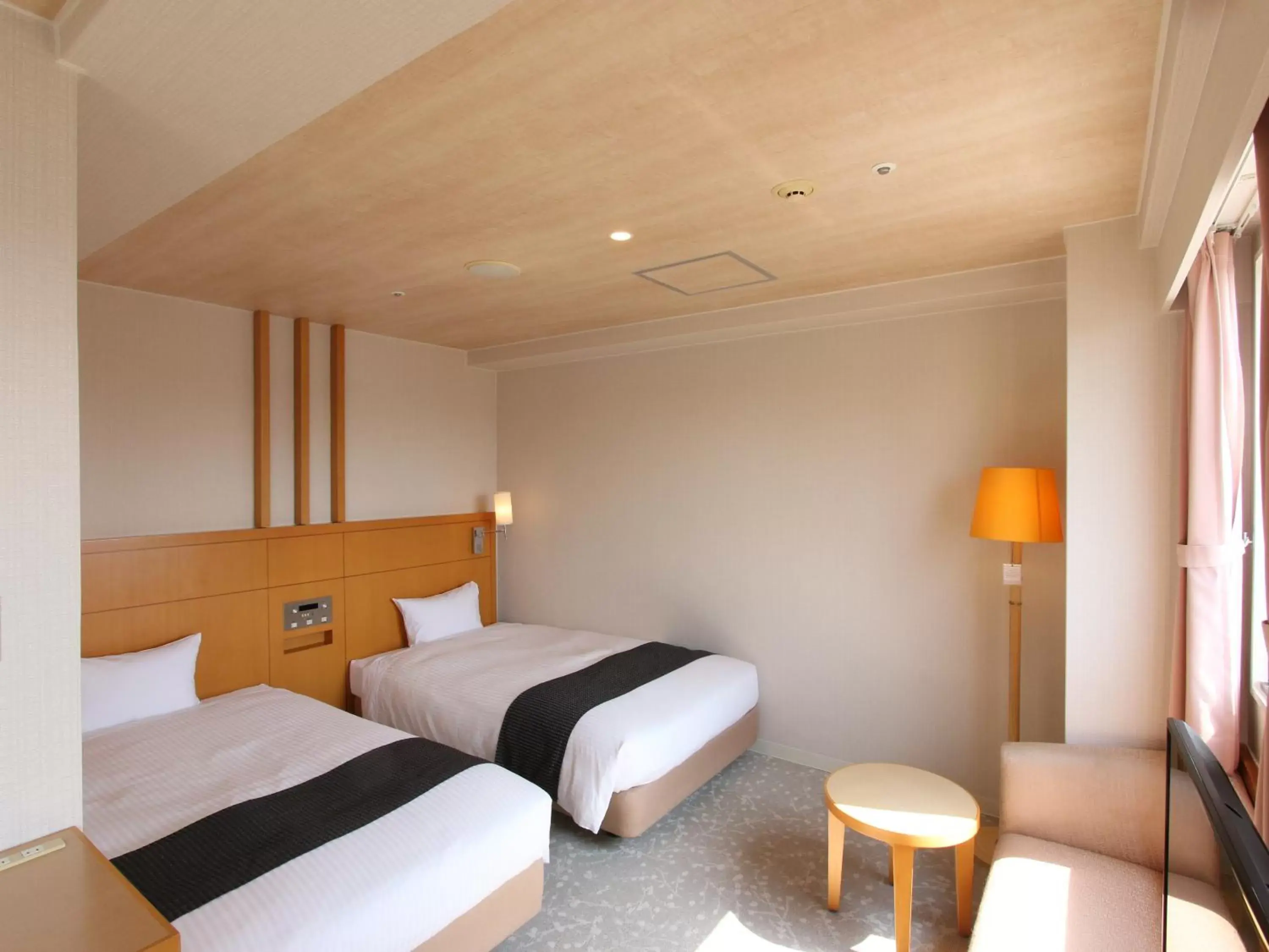 Standard Twin Room - single occupancy - Smoking (E-Cigarets Only) in Hotel New Gaea Omuta Garden Standard Twin Room - single occupancy - Smoking (E-Cigarets Only) in Hotel New Gaea Omuta Garden