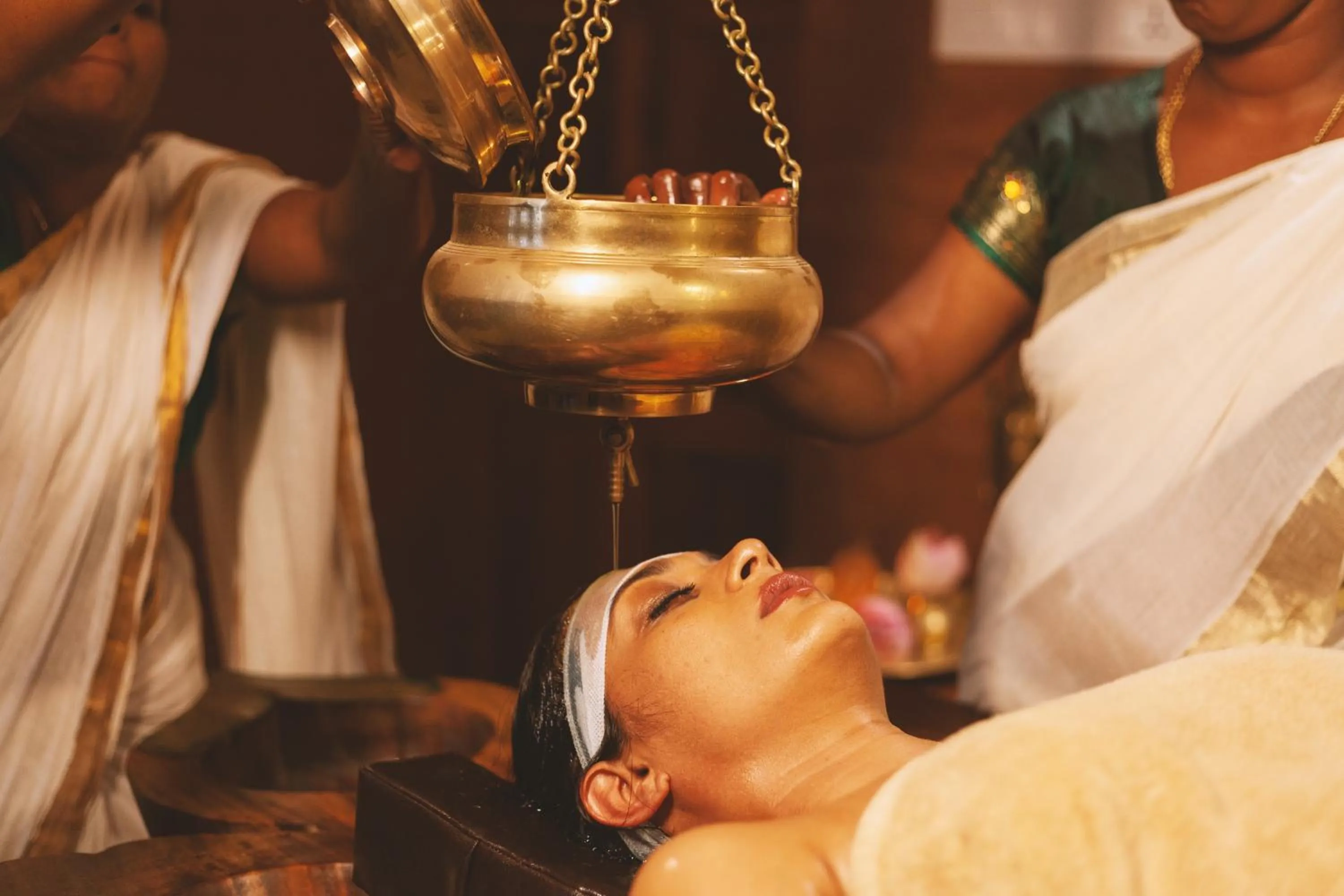 Massage in AMARA AYURVEDA RETREAT- Overlooking Evergreen Western Ghats an ecologically sustainable living space in Kovalam