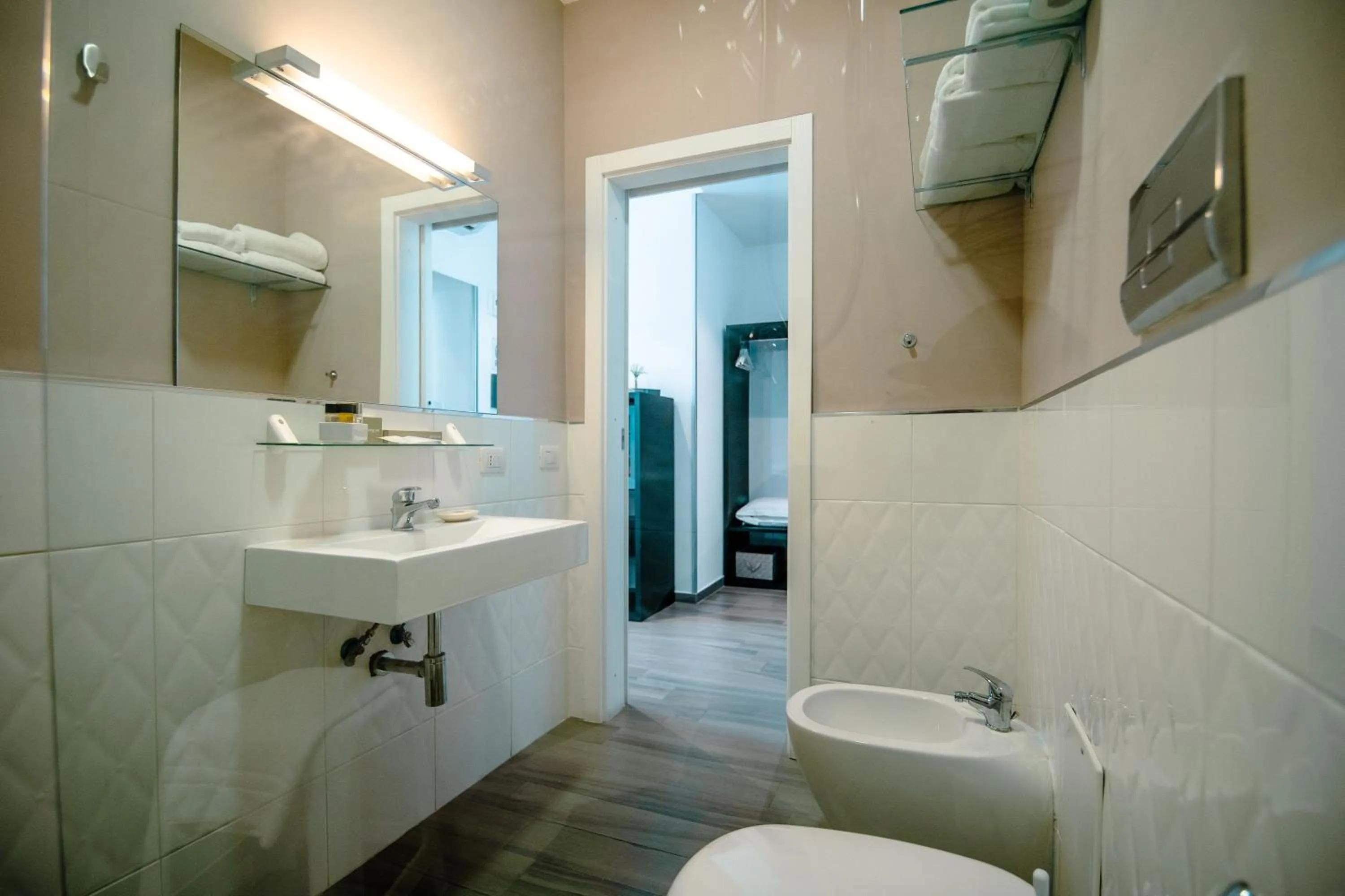 Bathroom in Hotel Bruman Salerno