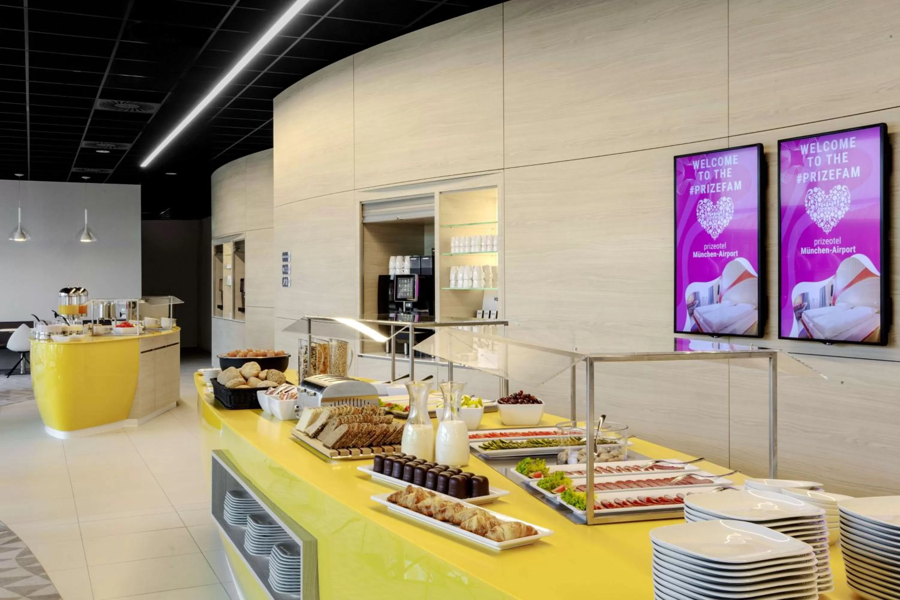 Breakfast in Prize by Radisson, Munich Airport
