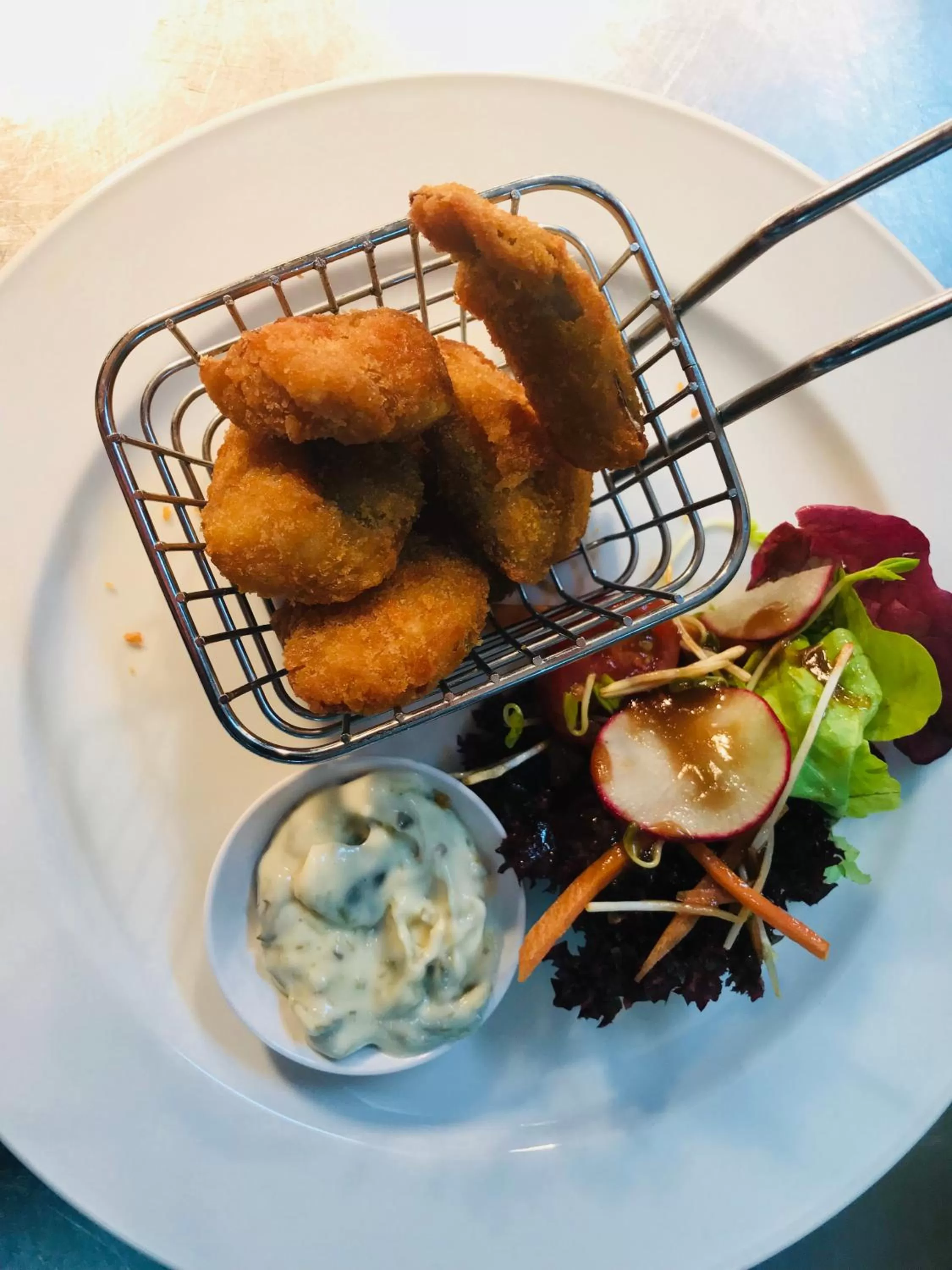 Restaurant/places to eat in The Nautilus