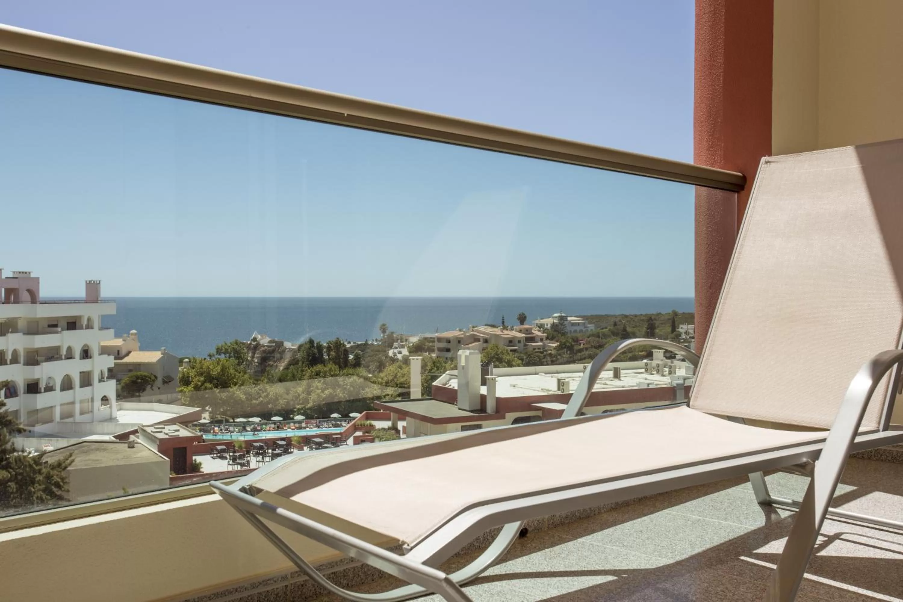 Day in Ukino Palmeiras Village - 24h All Inclusive