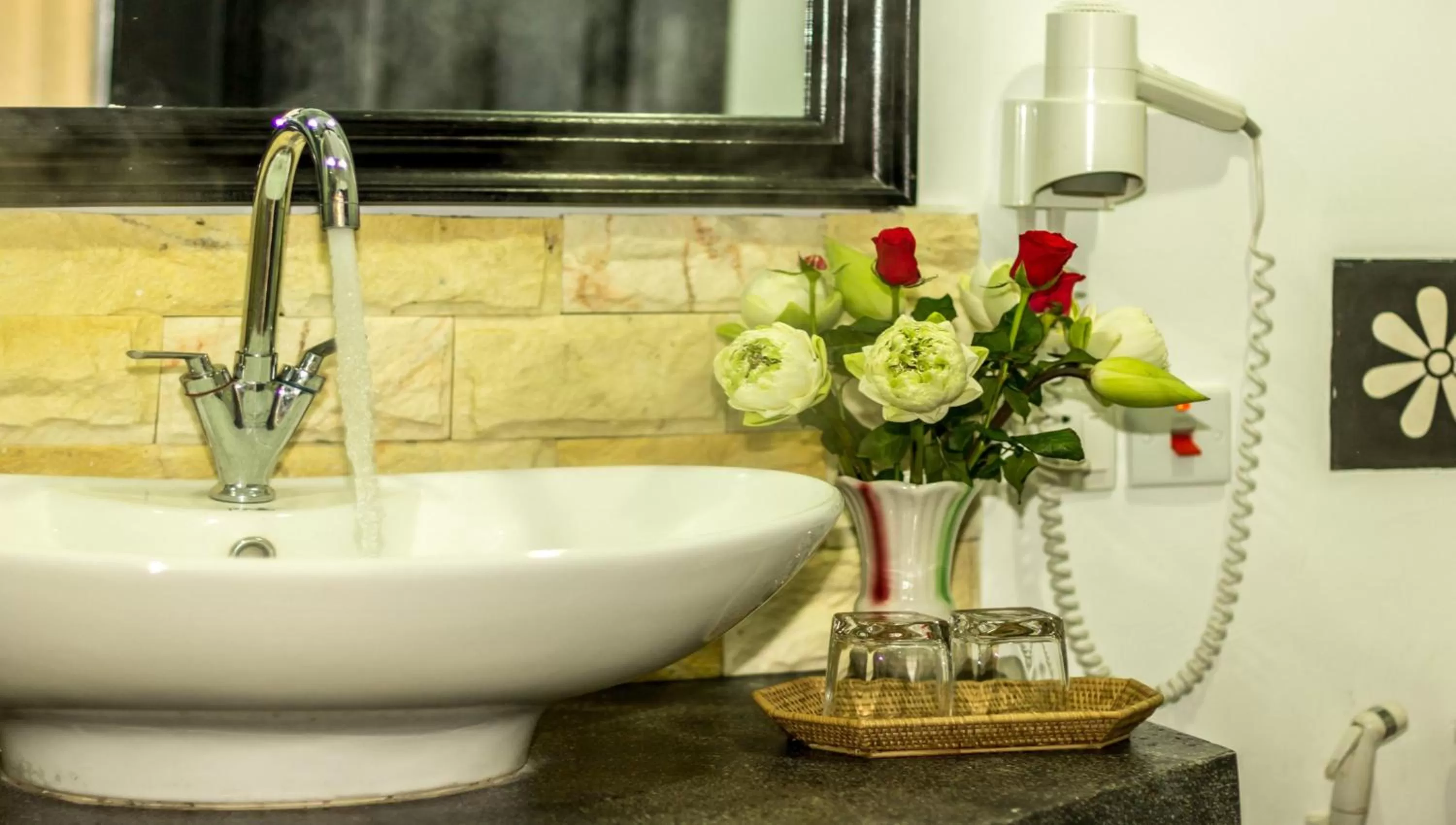 Bathroom in The Cyclo d'Angkor Boutique Hotel