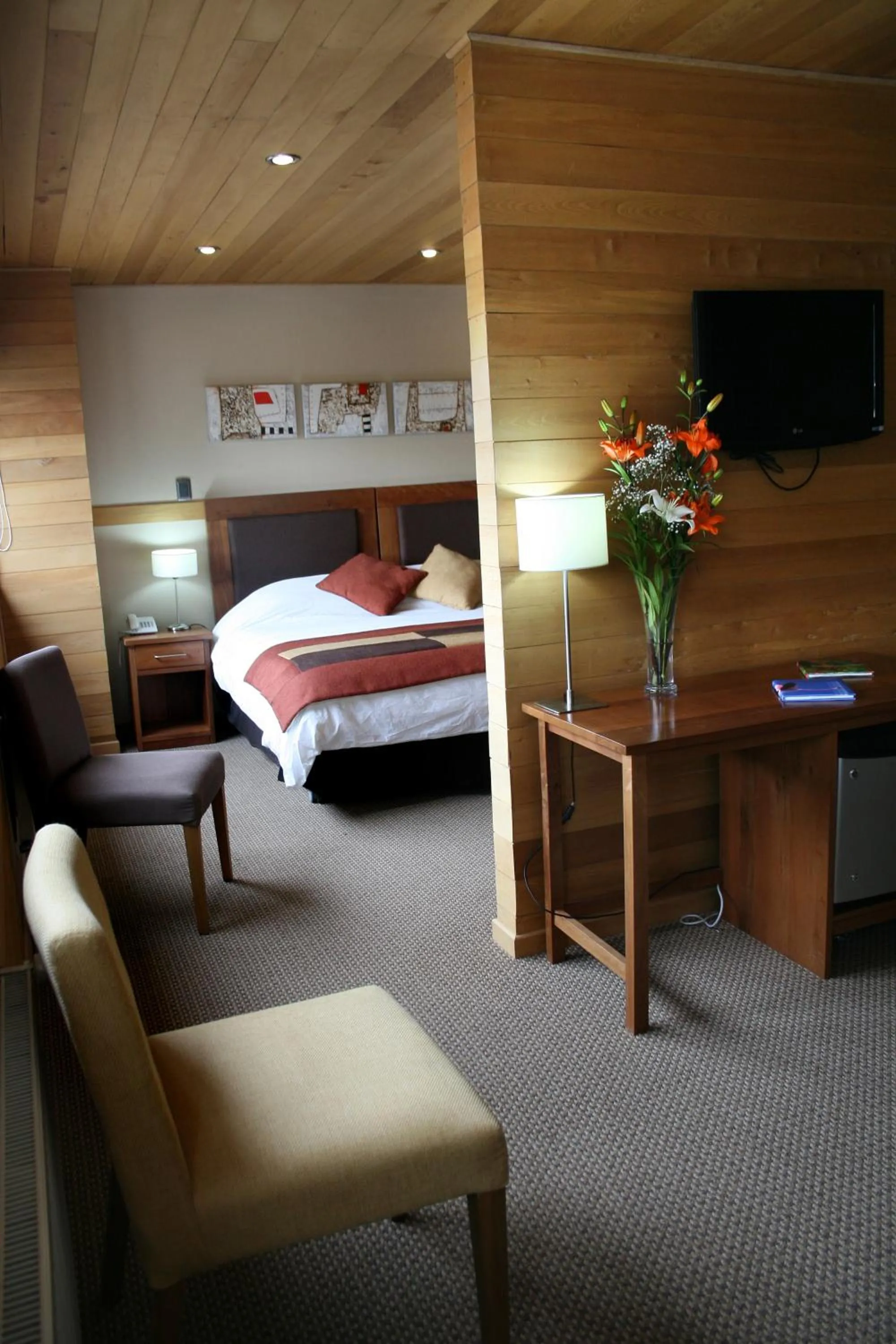 Bedroom, Bed in Puerto Chico Hotel