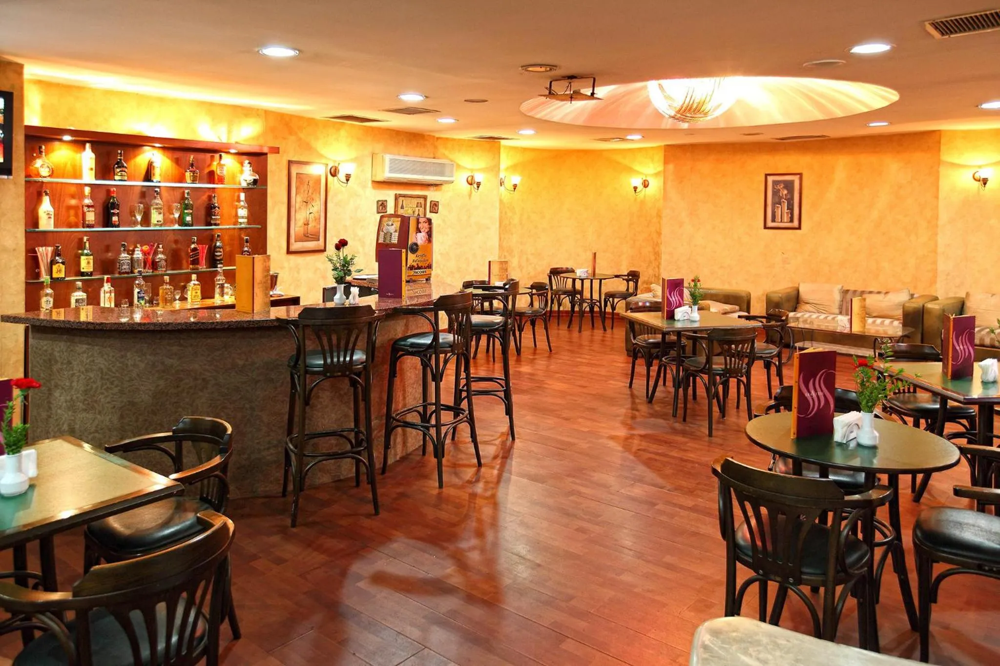 Lounge or bar in Surmeli Adana Hotel