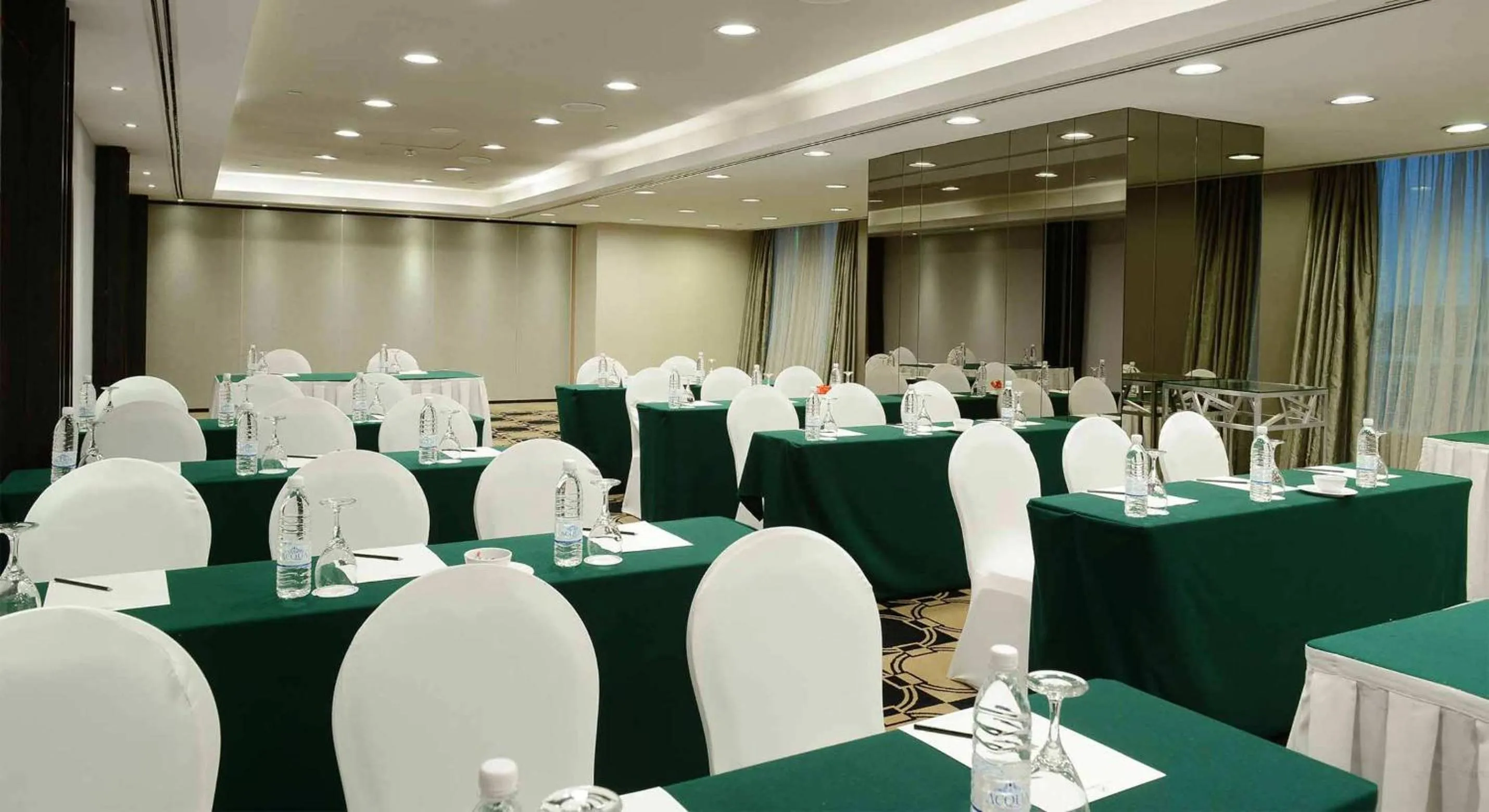 Meeting/conference room in Pacific Regency Hotel Suites
