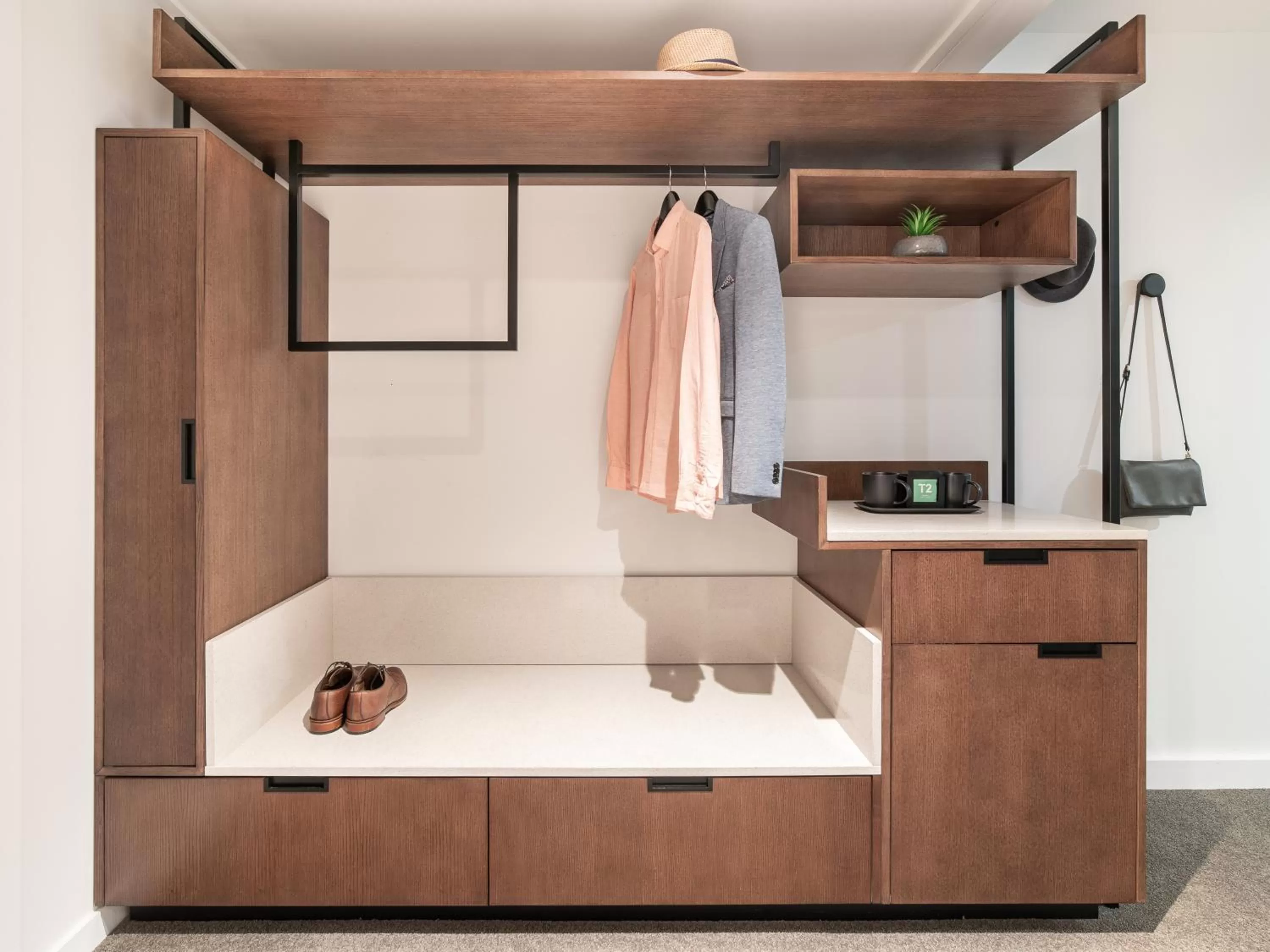 wardrobe in Kamana Lakehouse