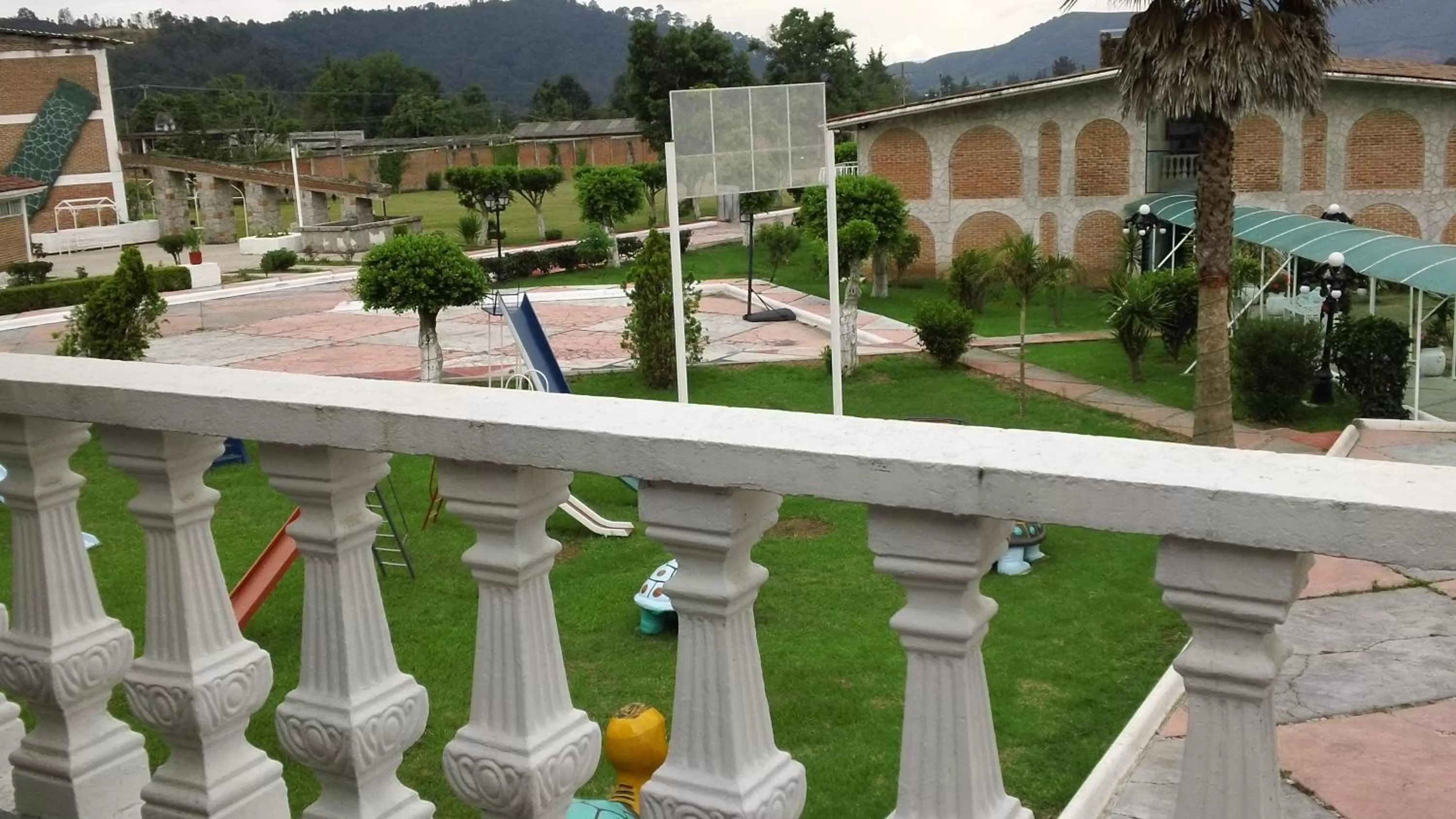 Garden in Hotel Villa Monarca Inn