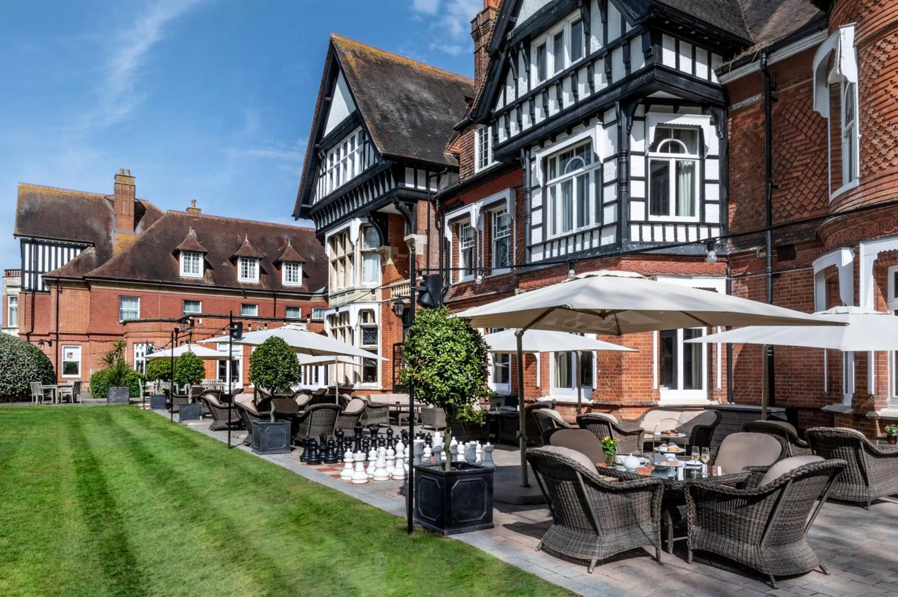 Property building in Woodlands Park Hotel