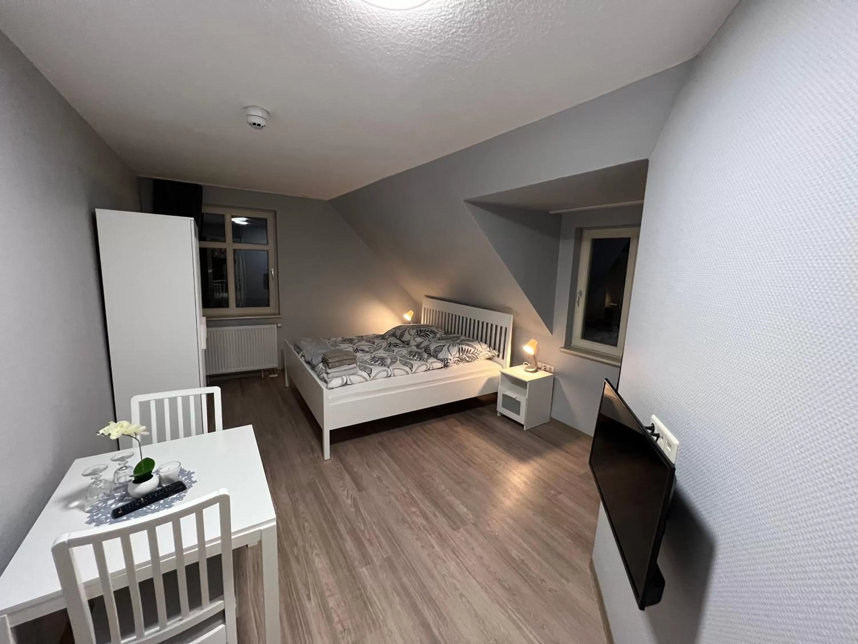 Bed in Hotel am Rathaus Adii