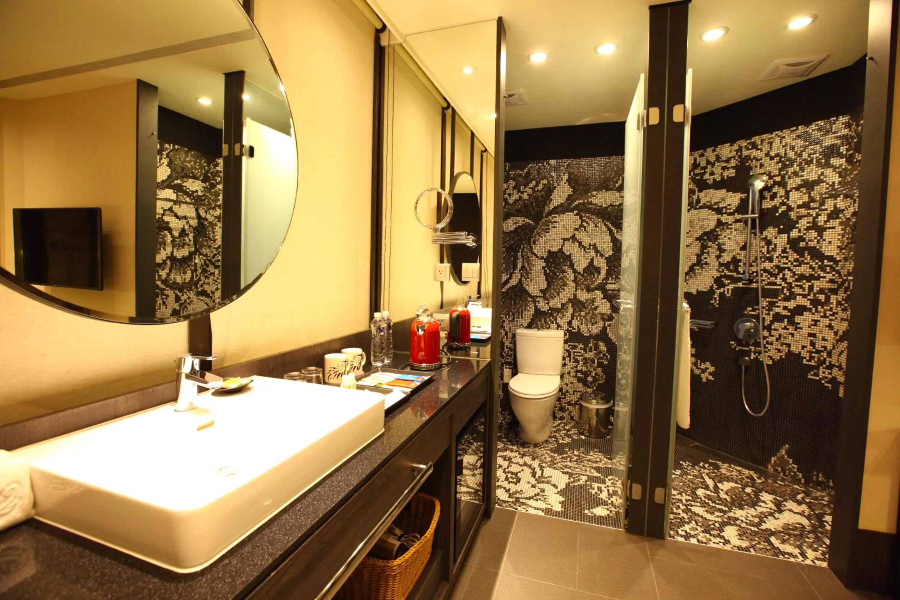 Decorative detail, Bathroom in Hotel Lainn