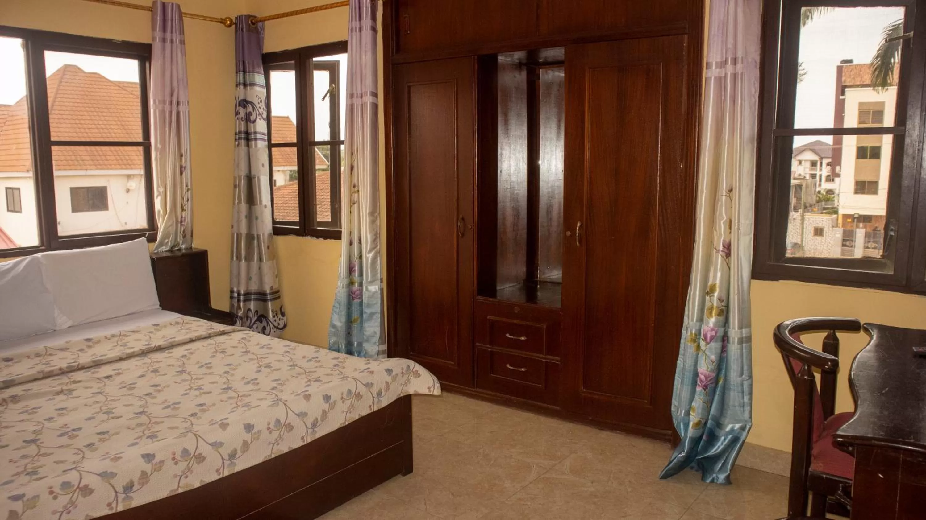 Photo of the whole room, Bed in Pekan Hotel