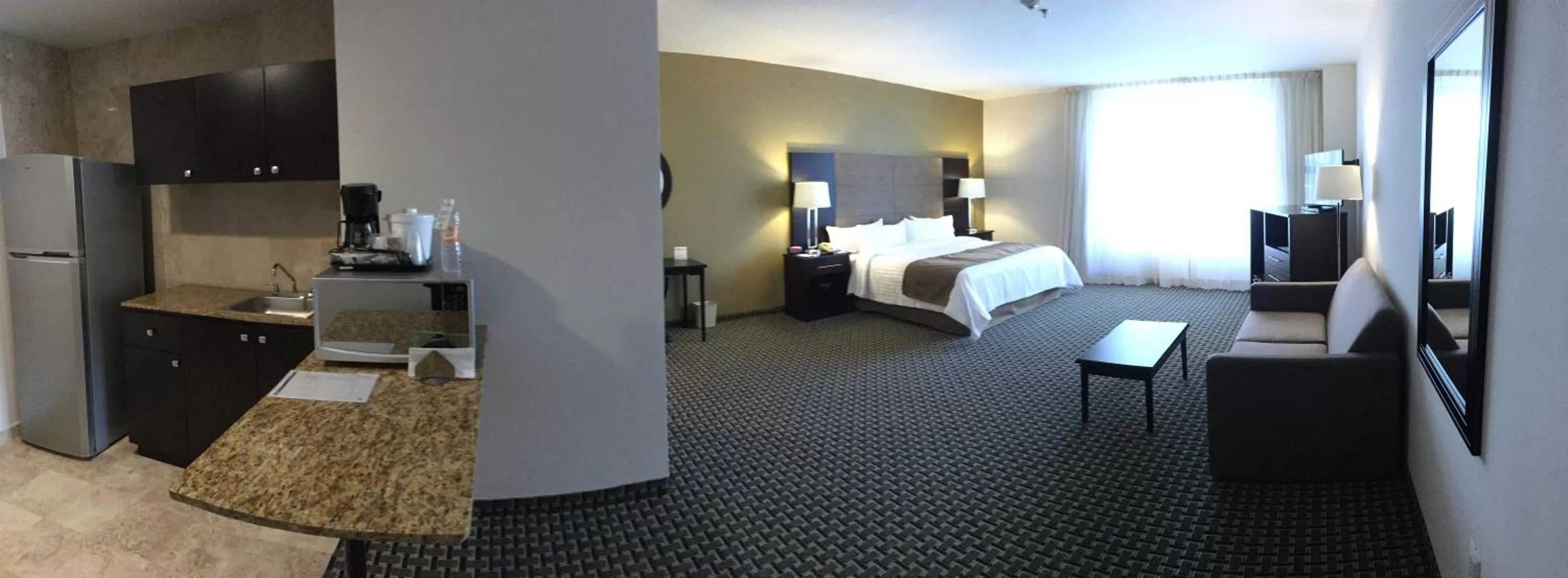 Photo of the whole room in Holiday Inn Mexico Santa Fe by IHG