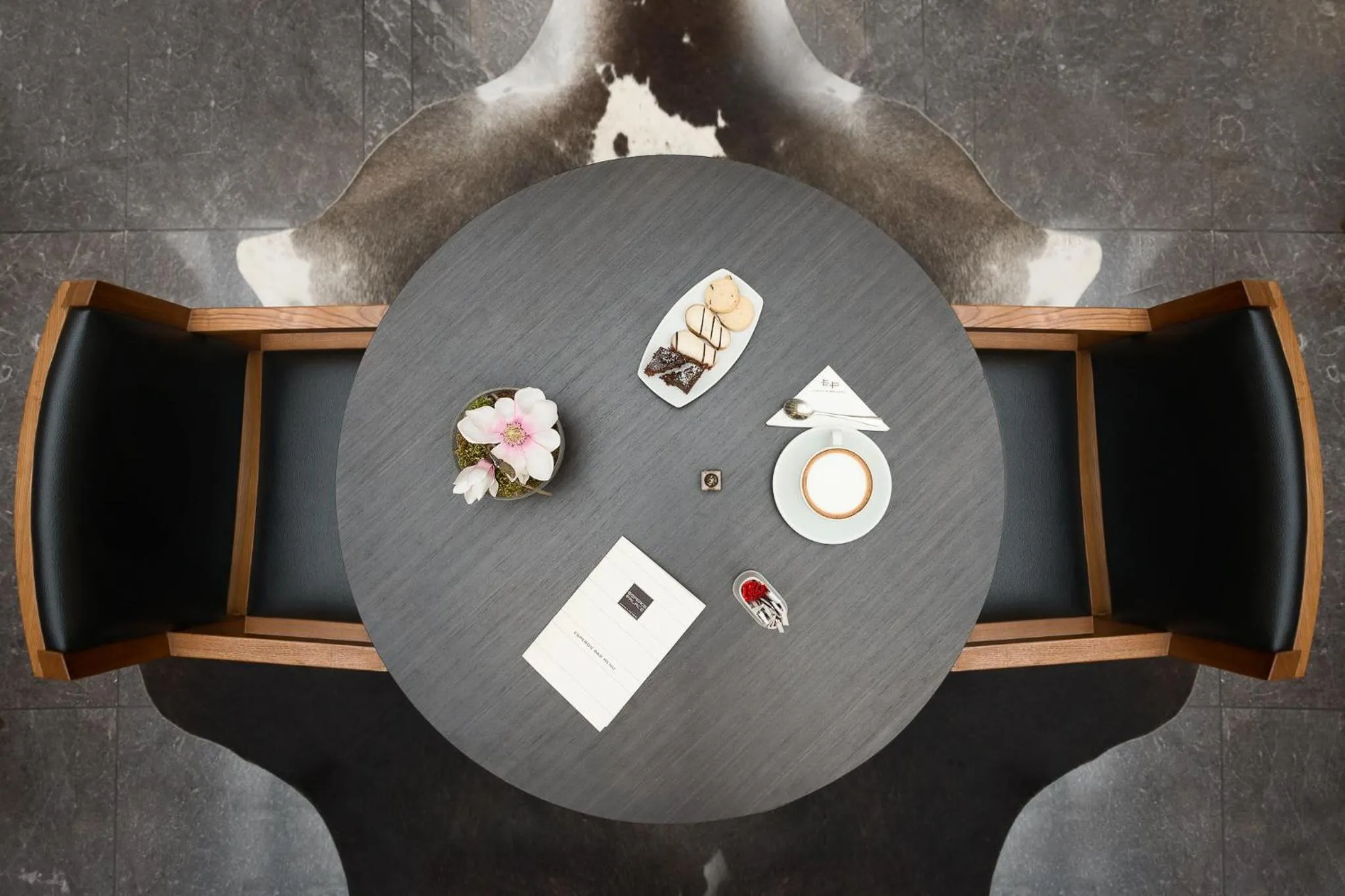 Lounge or bar in Esperos Palace Luxury & Spa Hotel