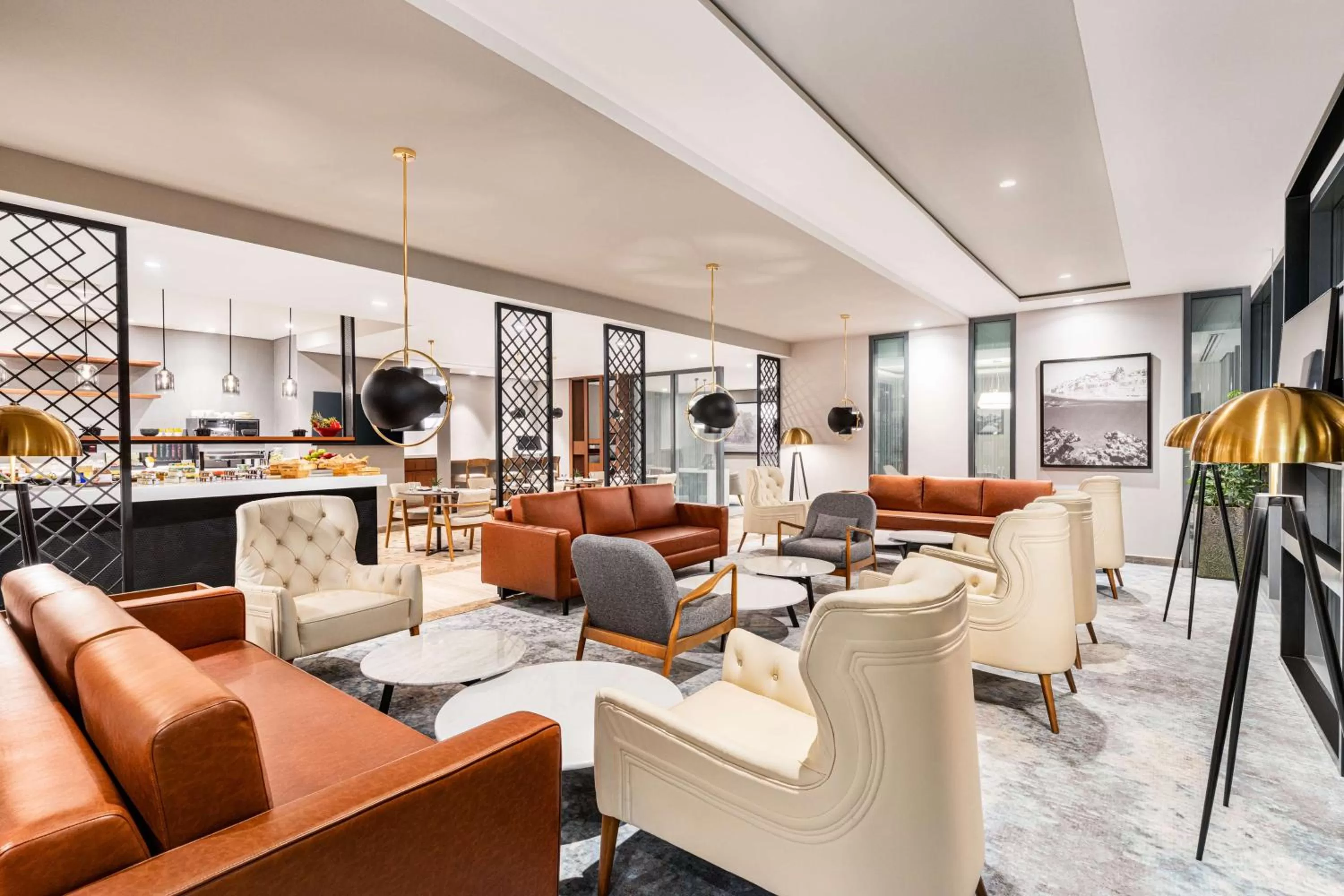 Lounge or bar in Radisson Blu Hotel Riyadh Convention and Exhibition Center