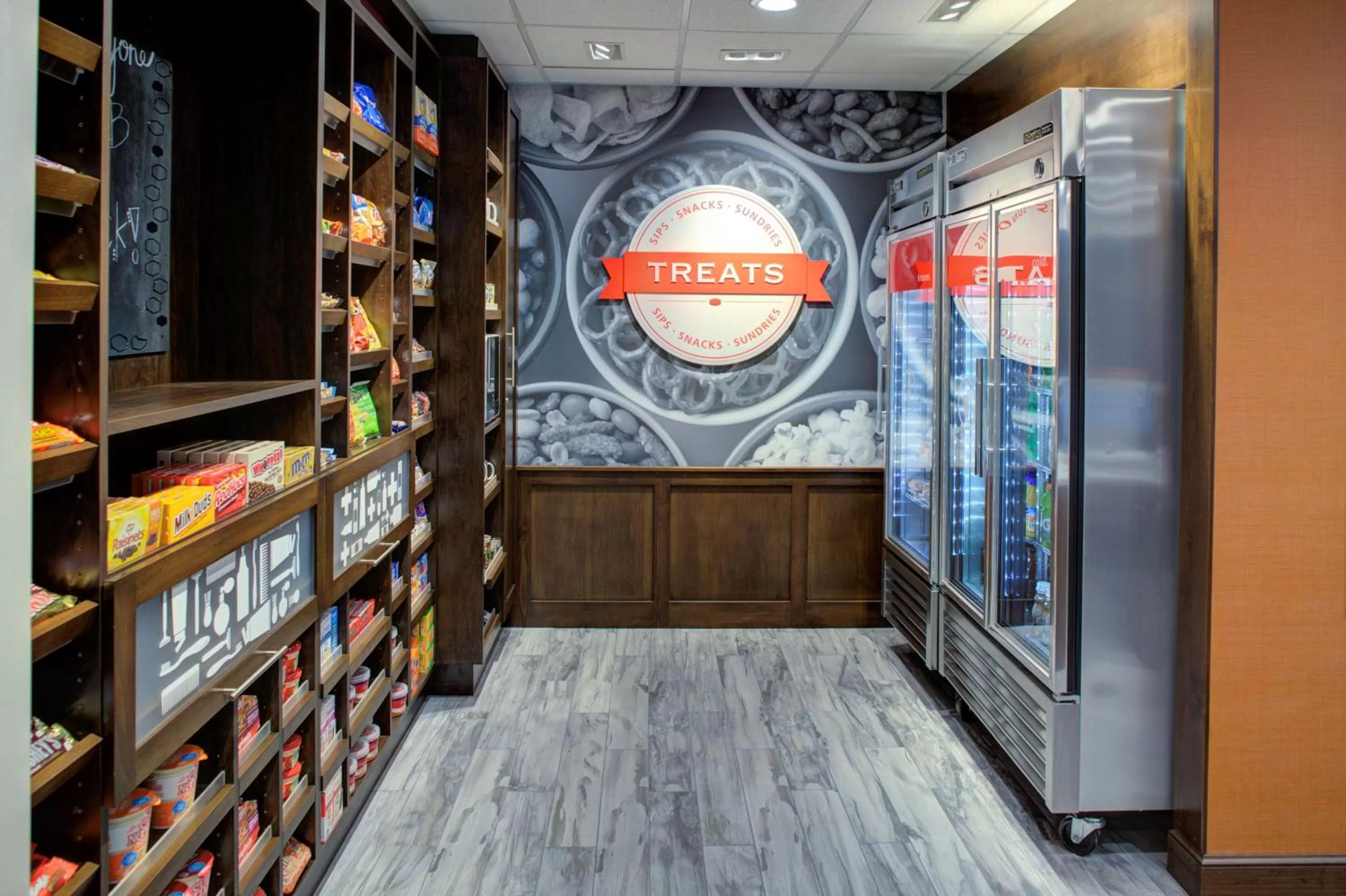 Restaurant/places to eat in Hampton Inn Suites Flagstaff East