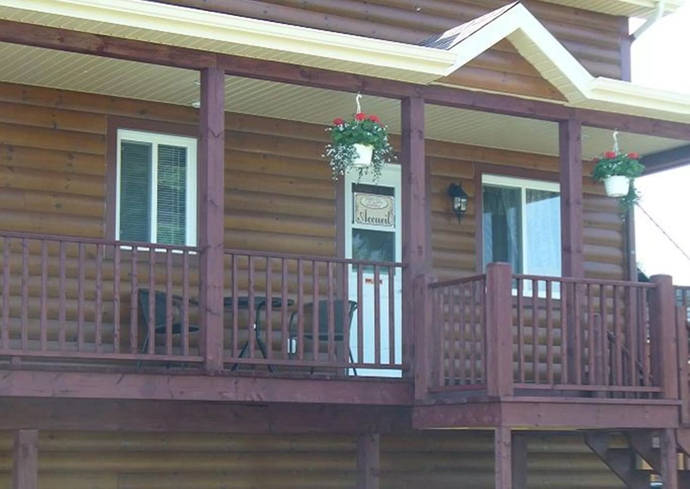 Facade/entrance in Motel Au Vieux Frontenac