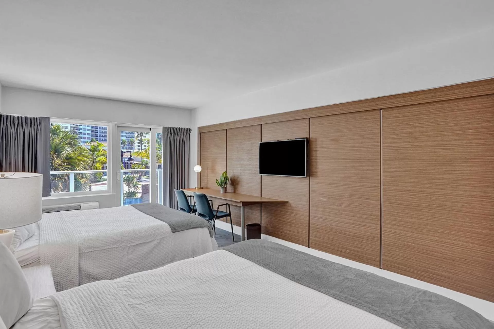 Bedroom, Bed in The Garden Hotel & Resort