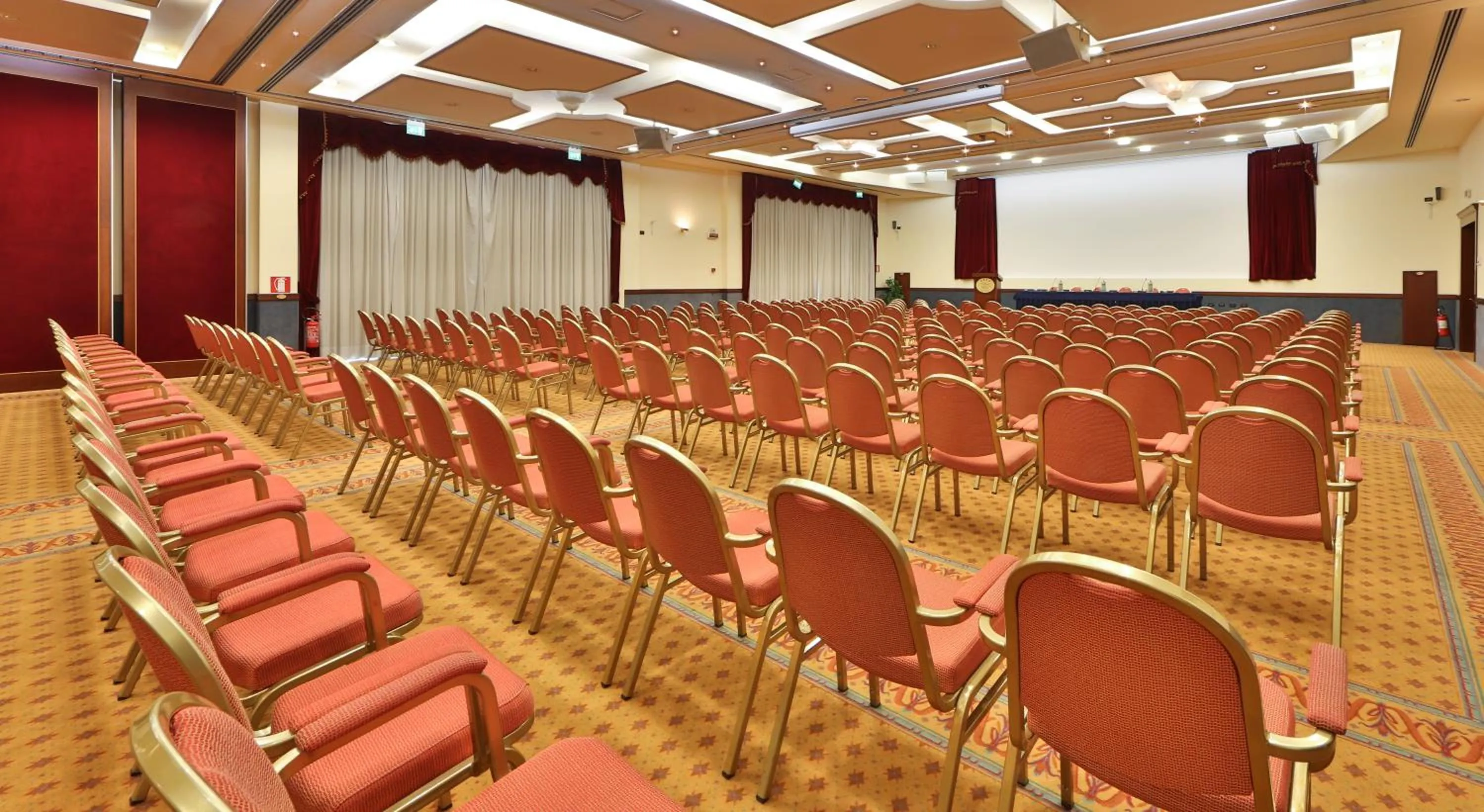 Business facilities in Best Western Classic Hotel