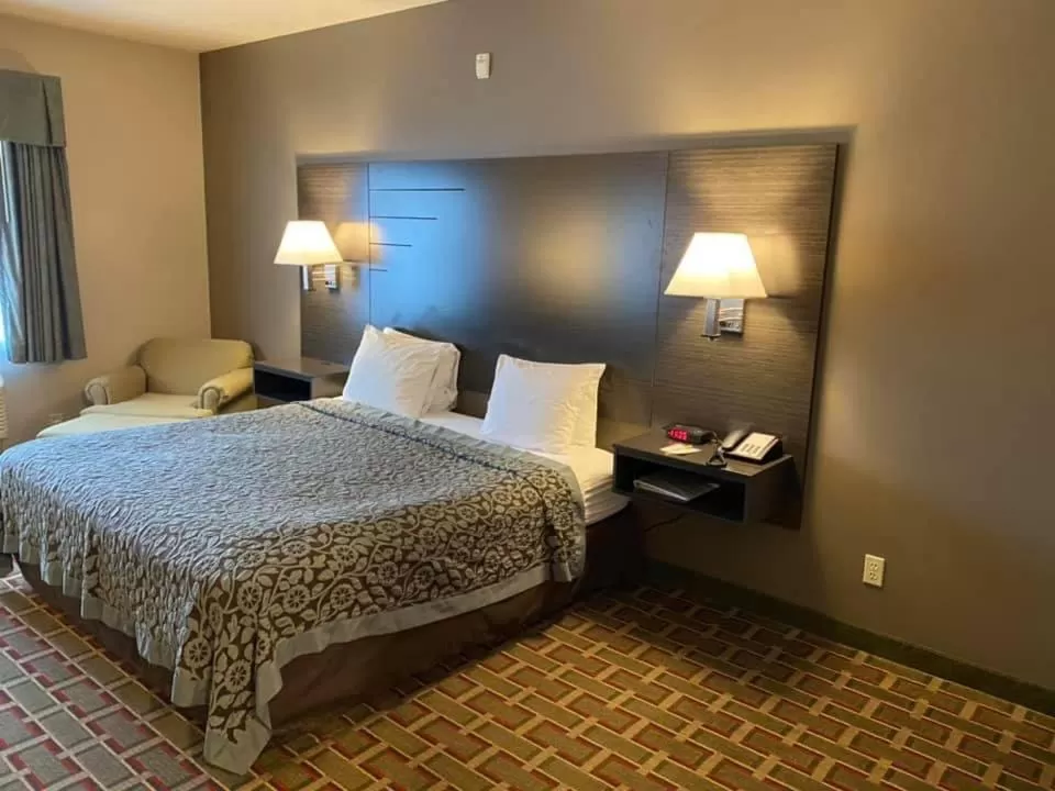 Bed in Days Inn by Wyndham Pentwater