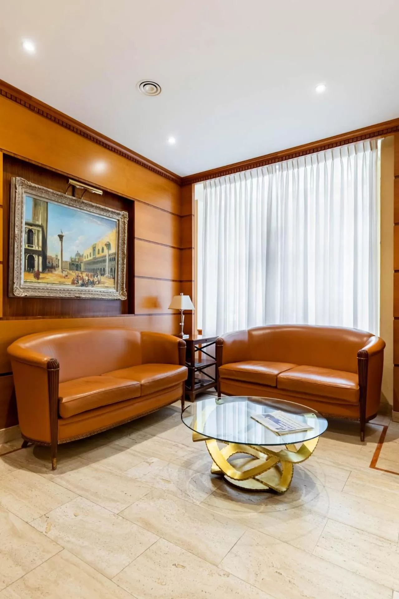 Lobby or reception in Hotel Strasbourg