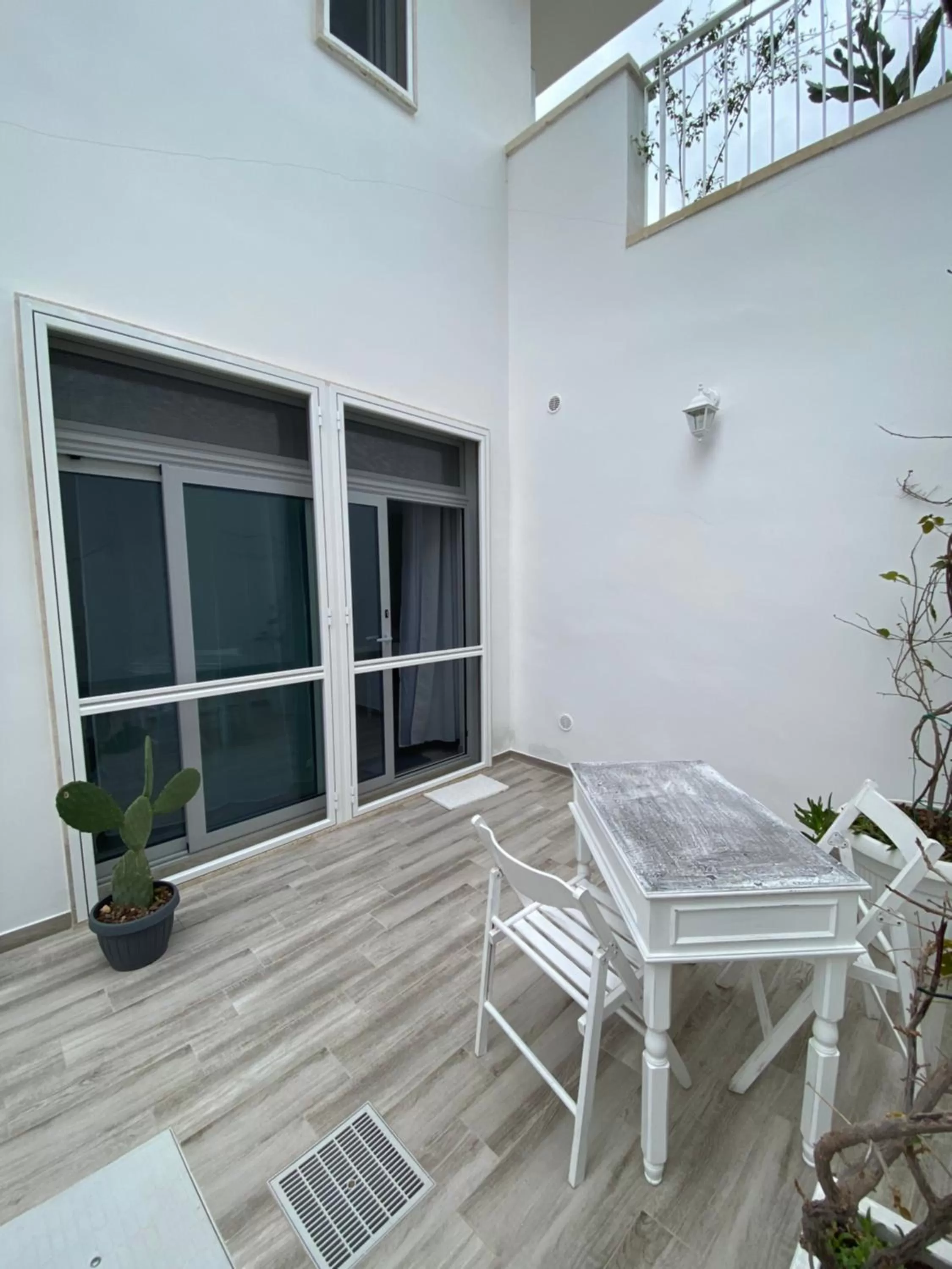 Property building in La casa di Nina