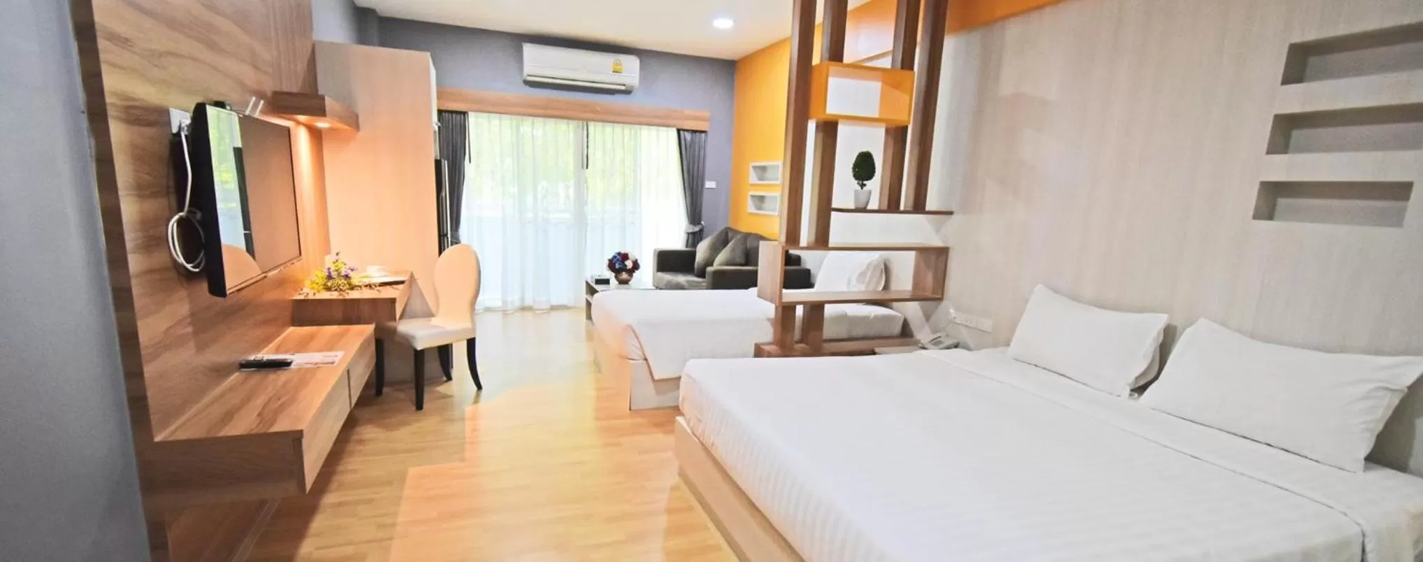 Bed in Eastpana Hotel - SHA Extra Plus