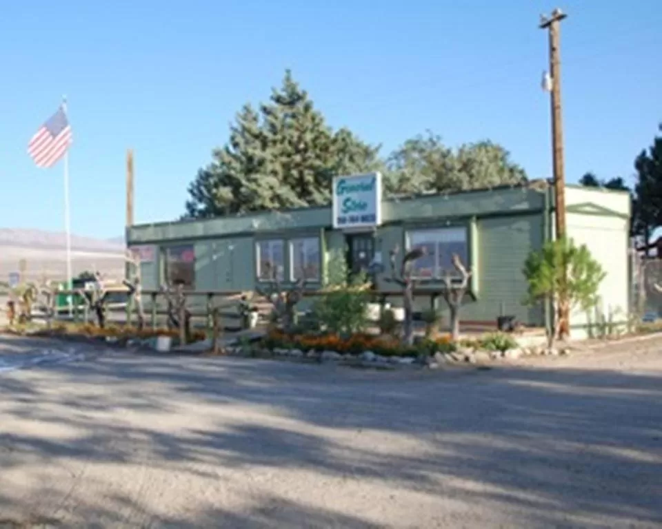 Olancha RV Park and Motel