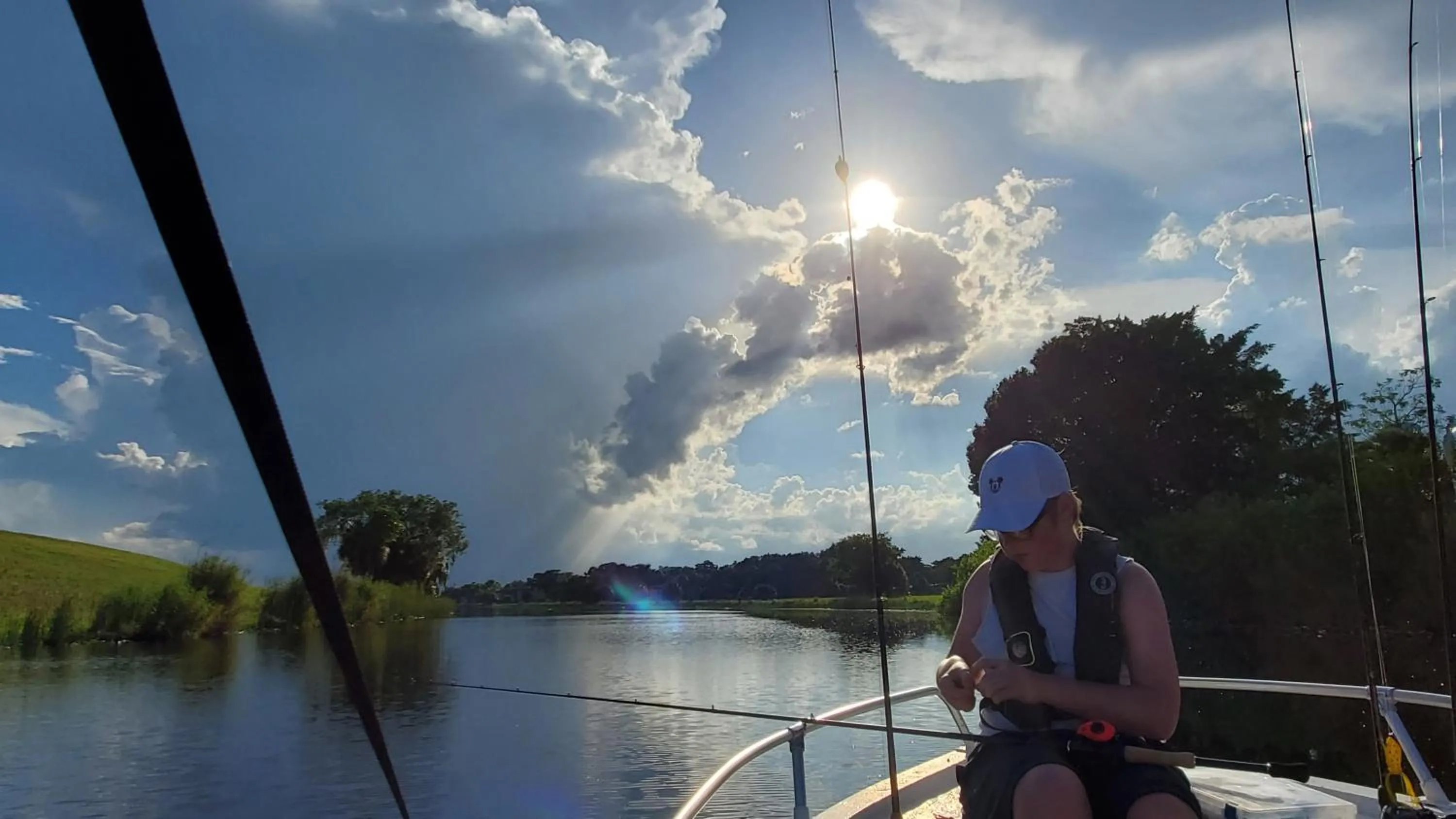Fishing in Lakeview Inn & Suites Okeechobee
