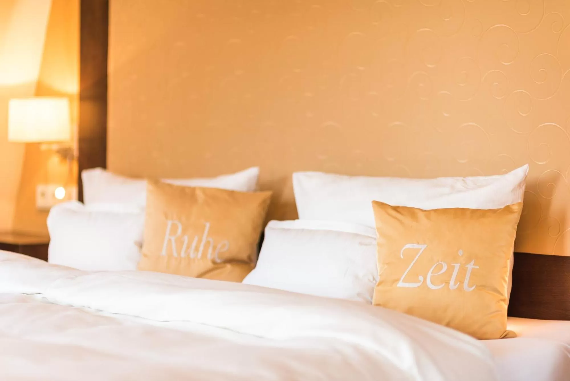 Photo of the whole room, Bed in Romantik Hotel Reichshof