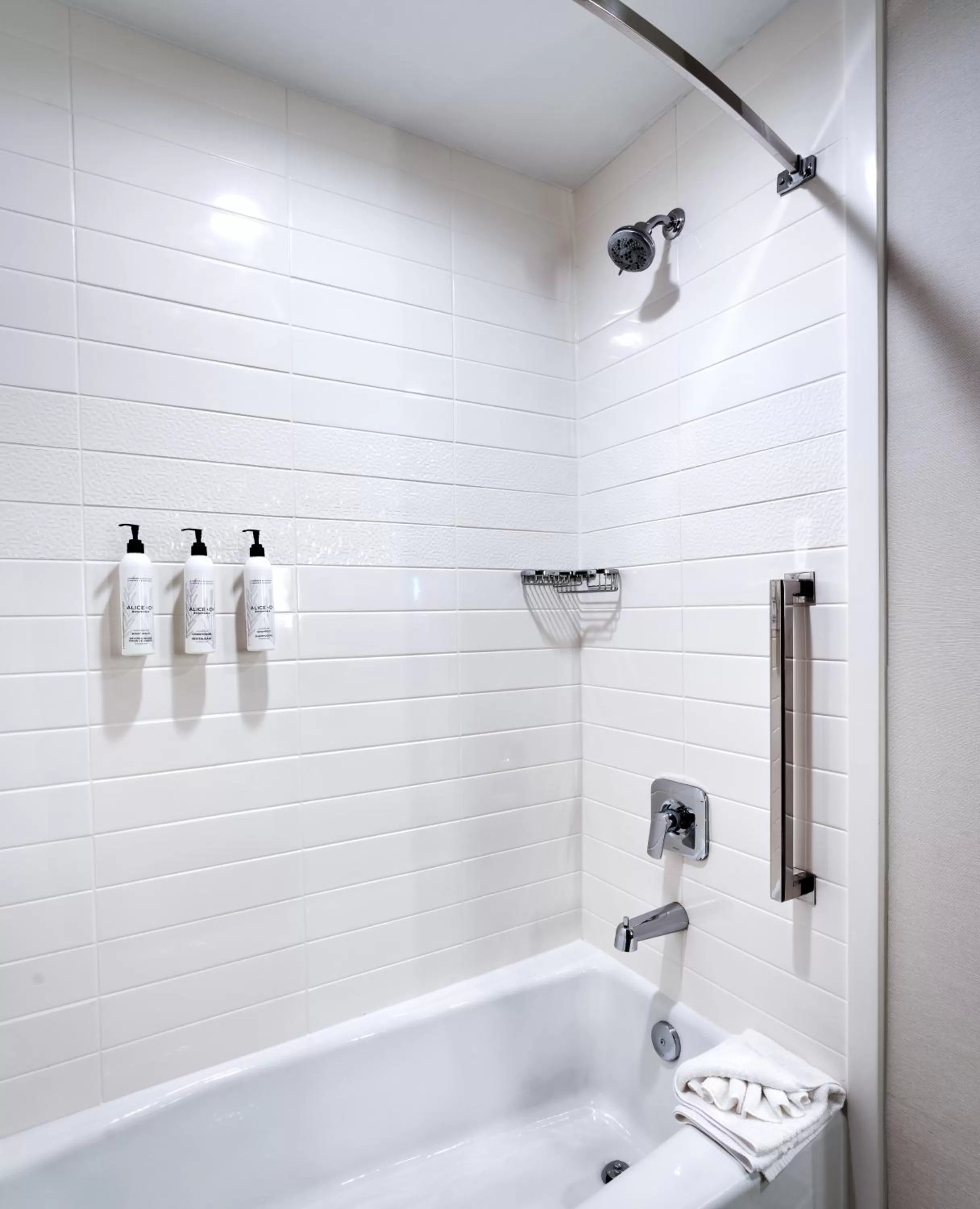 Bathroom in Fairfield Inn & Suites by Marriott Houston League City