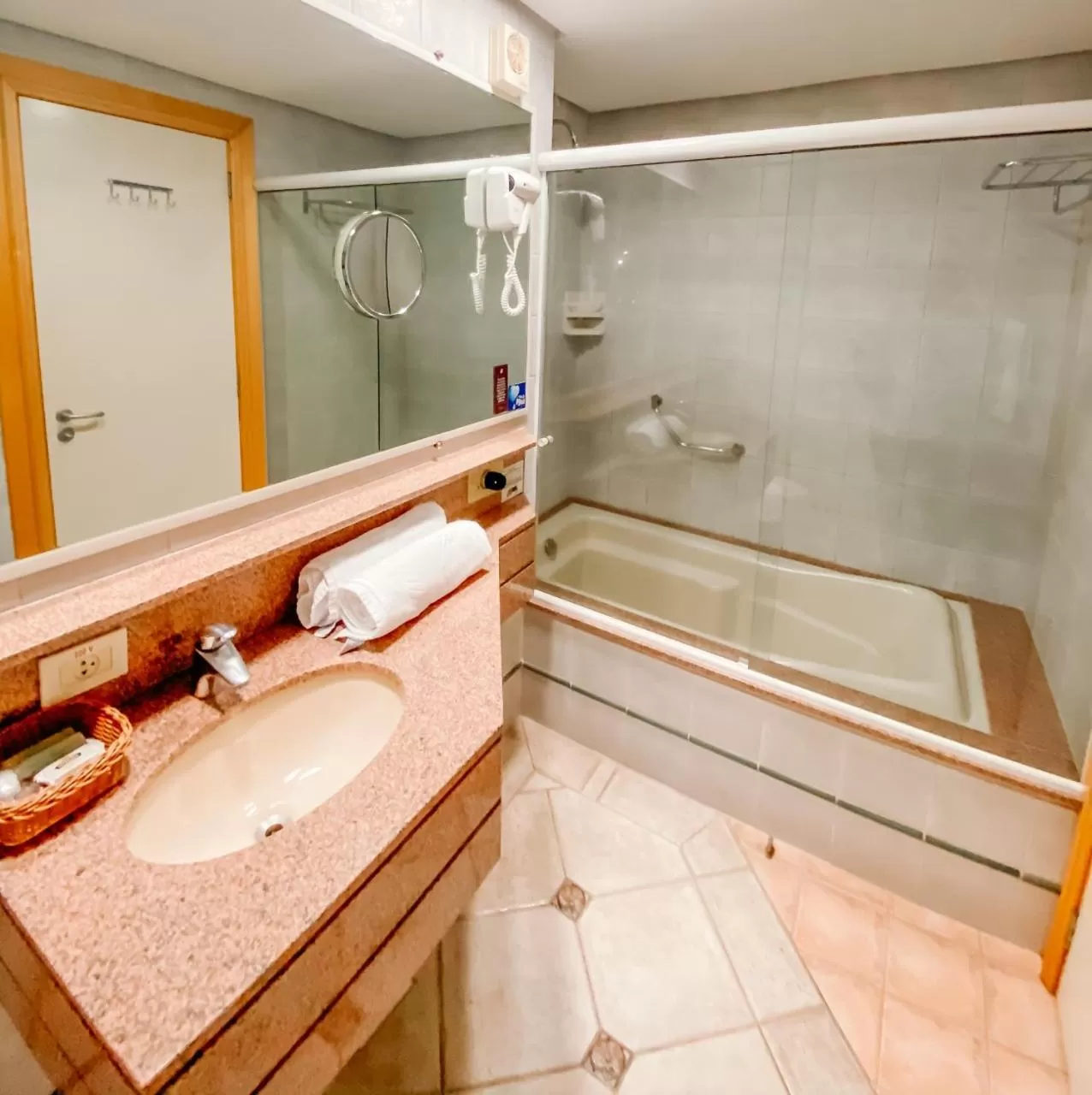 Bathroom in Dall’Onder Grande Hotel Bento Gonçalves