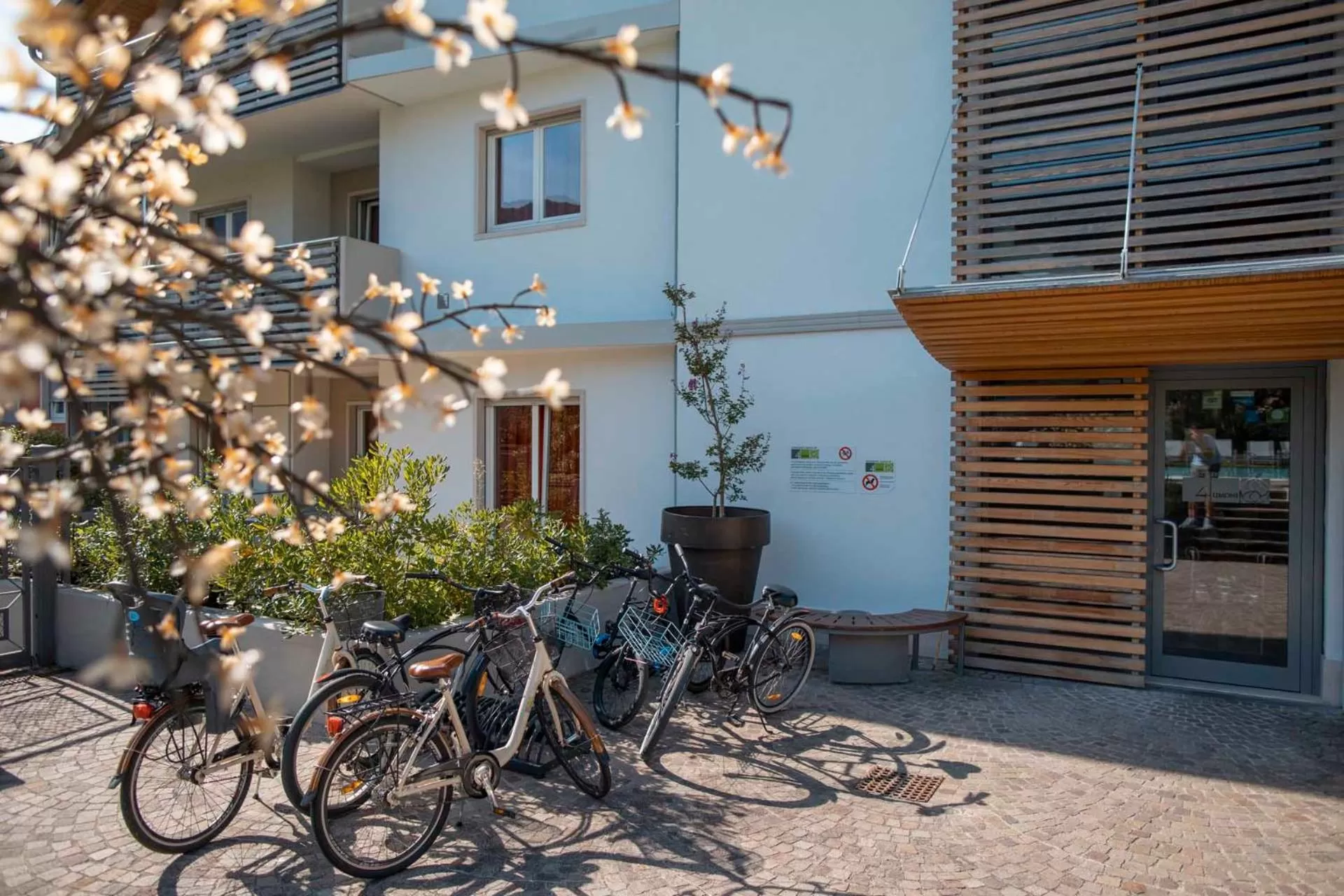 Property building in 4 Limoni Apartment Resort