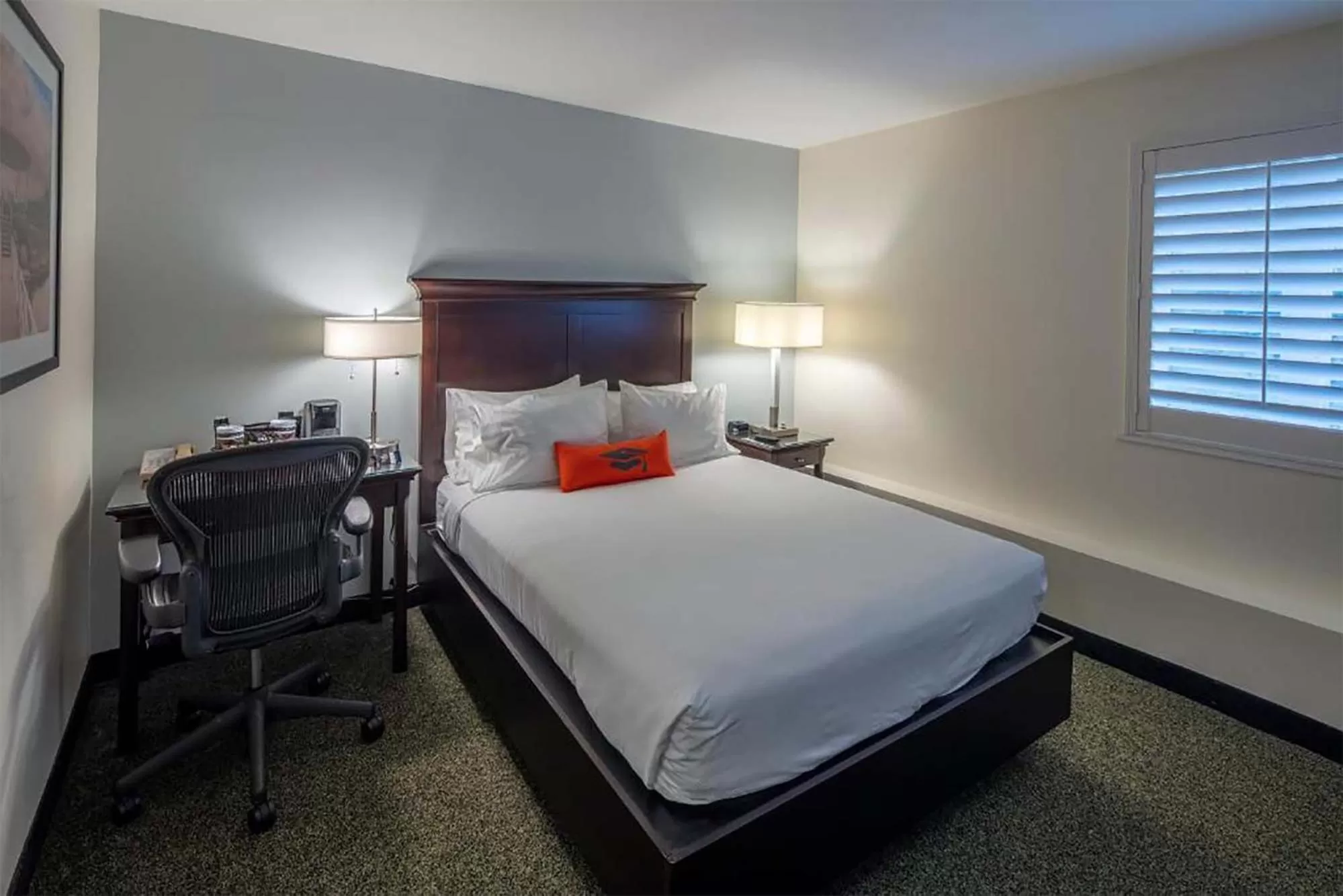 Bed in Collegian Hotel & Suites, Trademark Collection by Wyndham