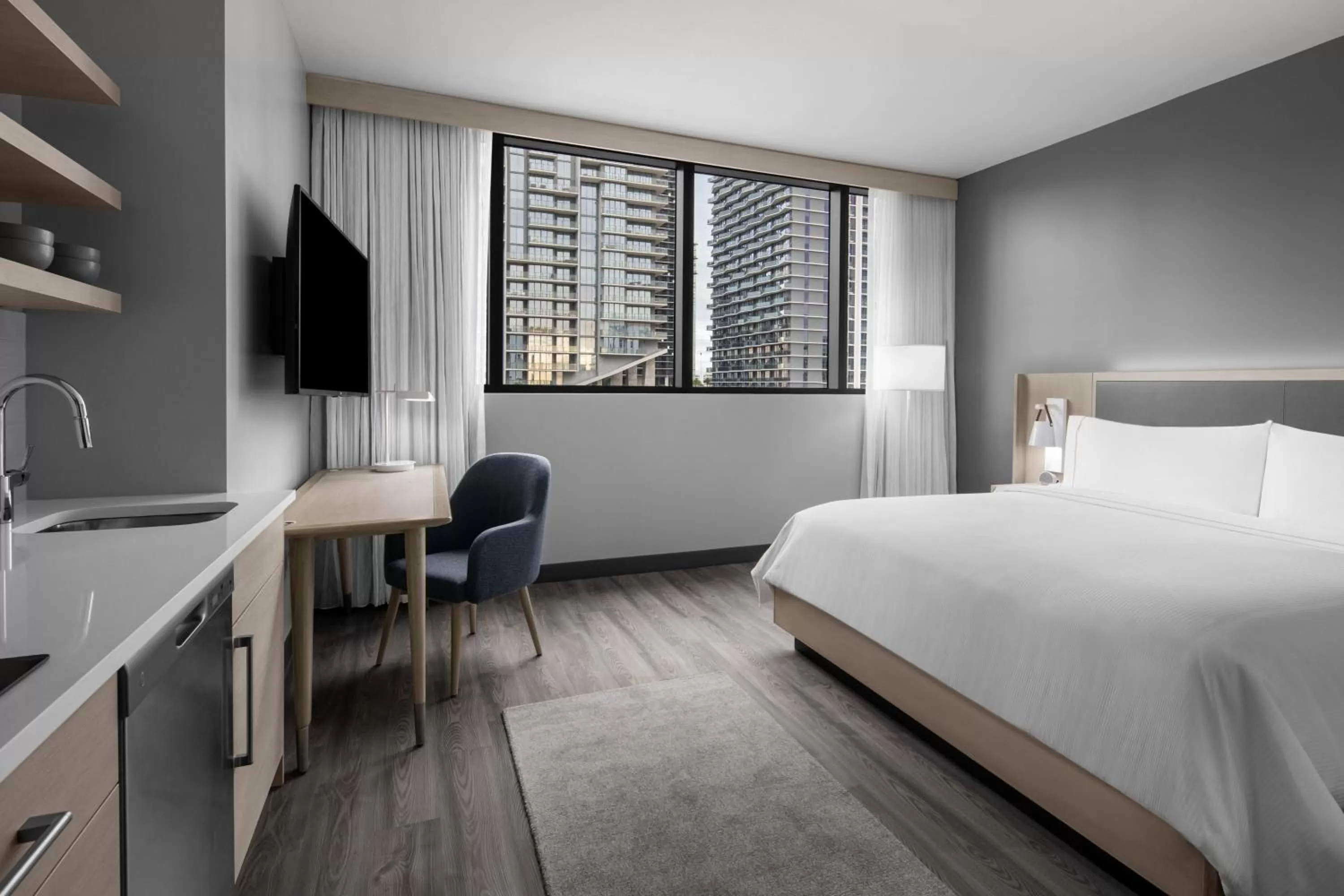 Photo of the whole room, Bed in Element Miami Brickell