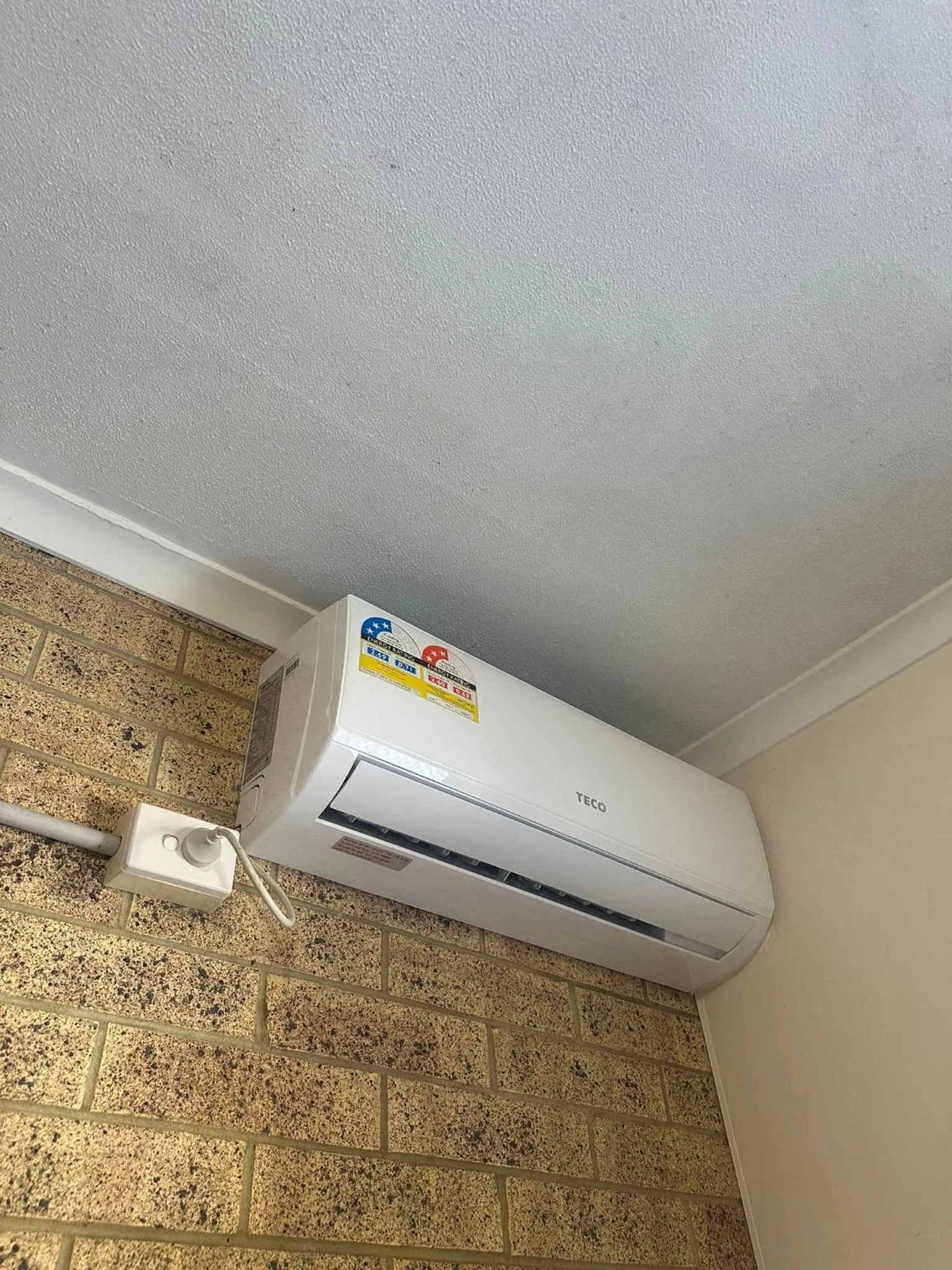 Bedroom in Coolum Budget Accommodation