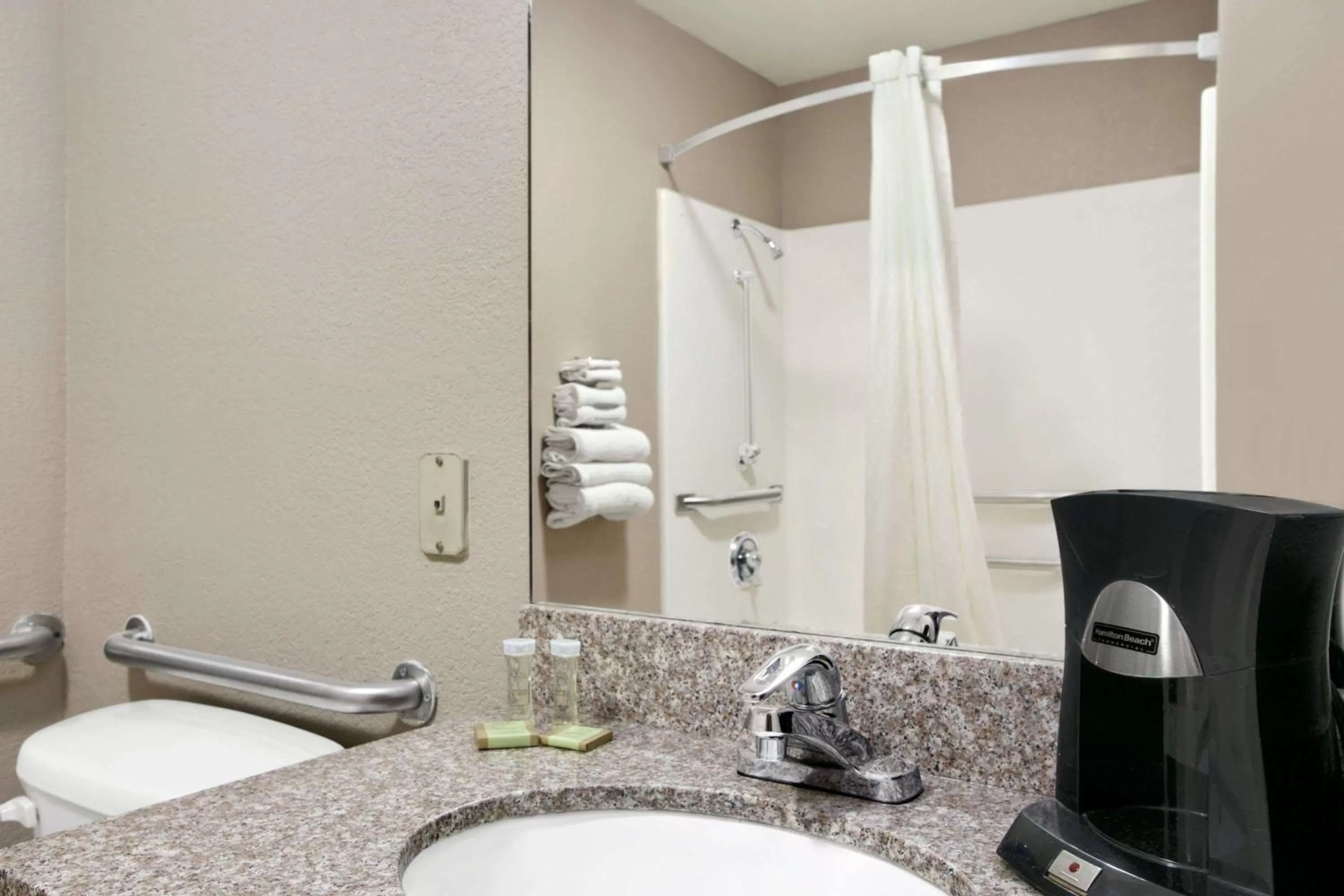 On site in Super 8 by Wyndham Stafford/Springfield Area