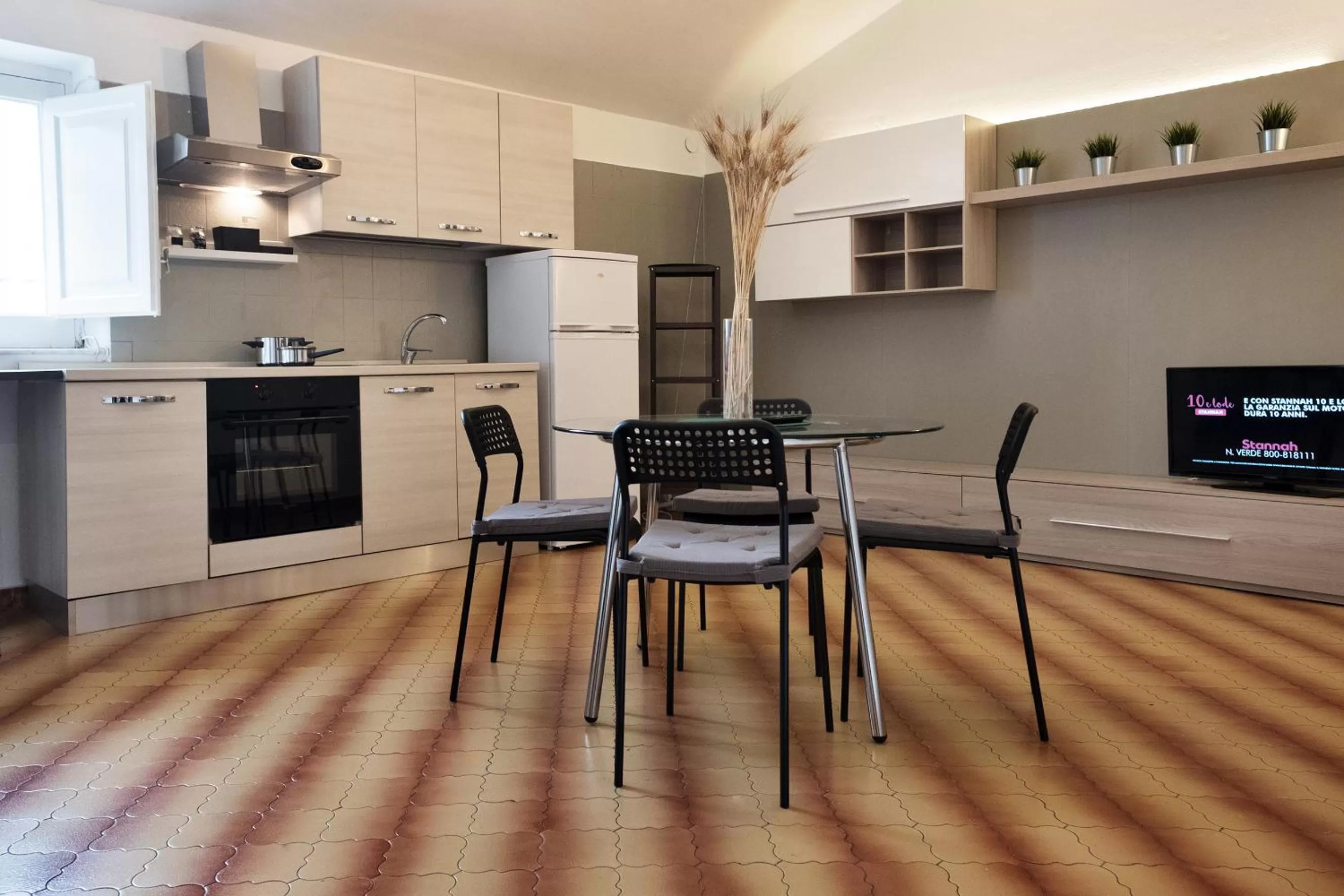 Kitchen or kitchenette, Kitchen/Kitchenette in Liodoro Catania B&B