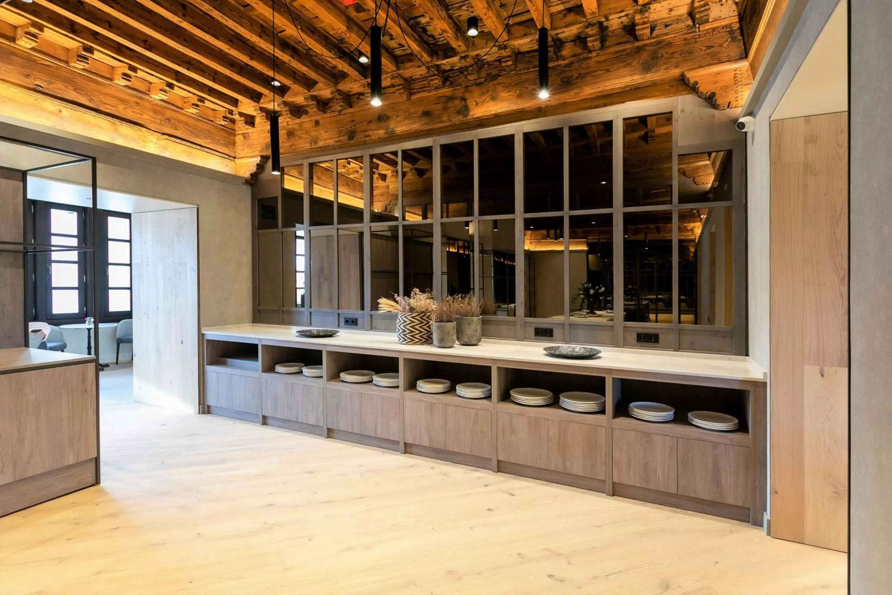 Restaurant/places to eat in Sofraga Palacio