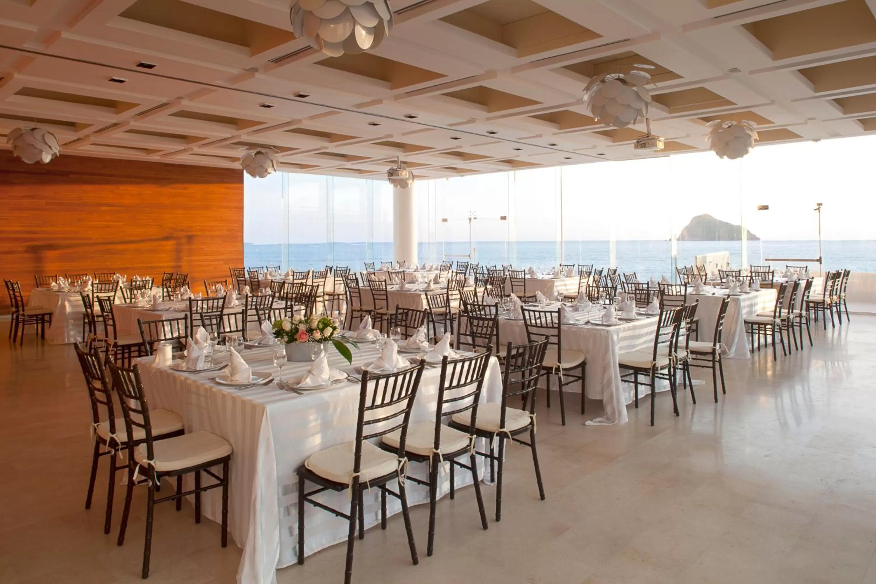 Banquet/Function facilities in Emporio Mazatlan