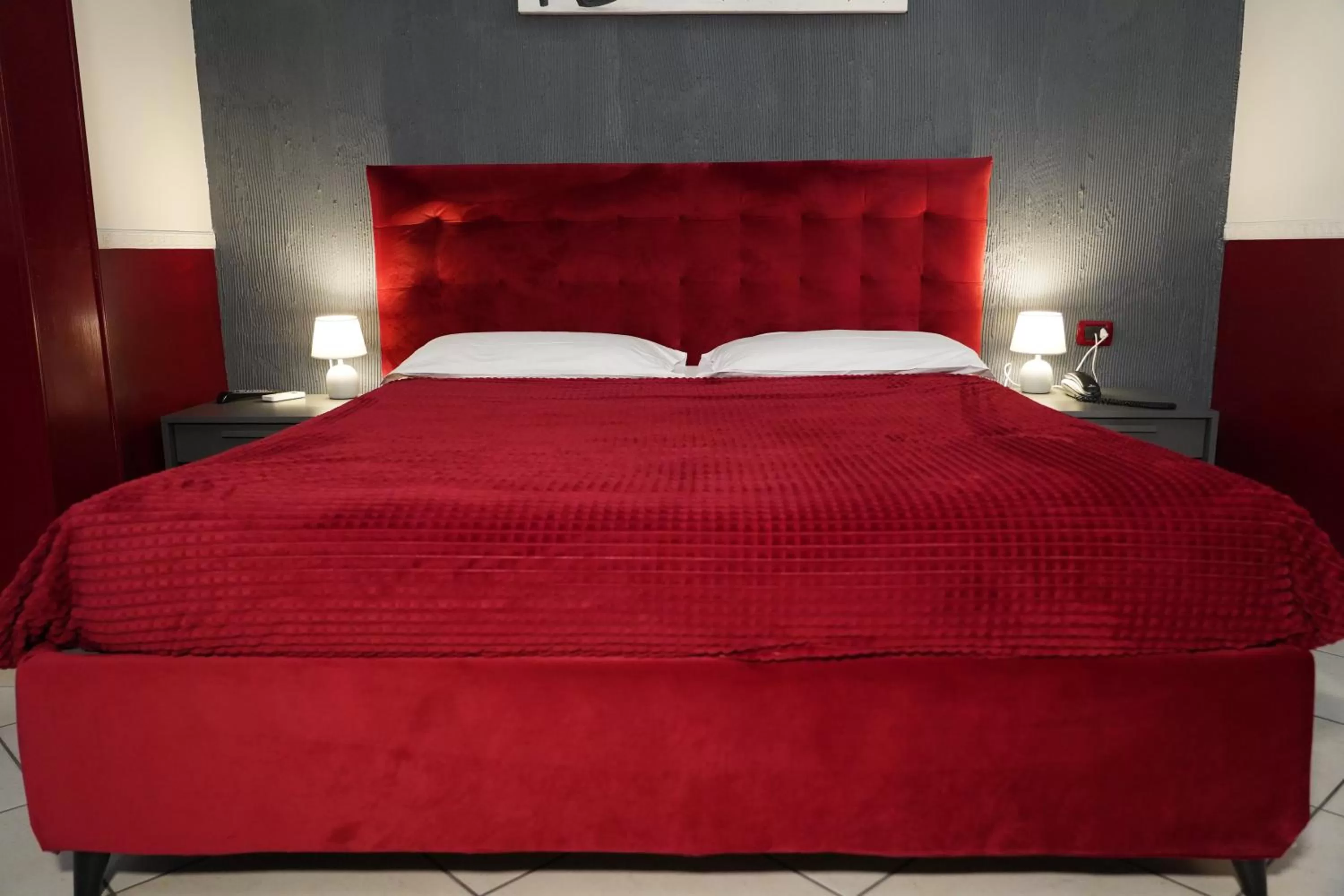 Bedroom, Bed in Villa Flora