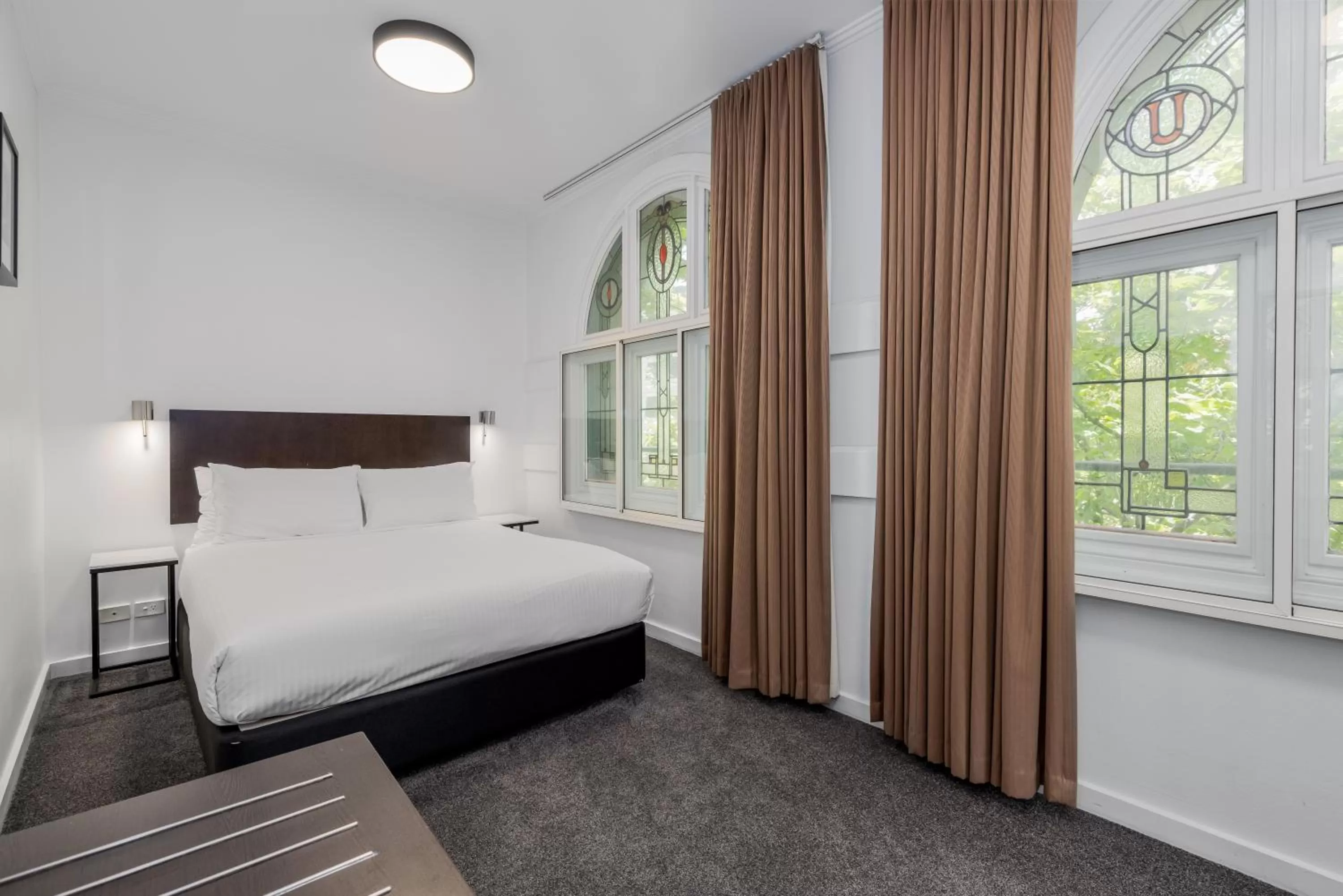 Bed in Alto Hotel On Bourke