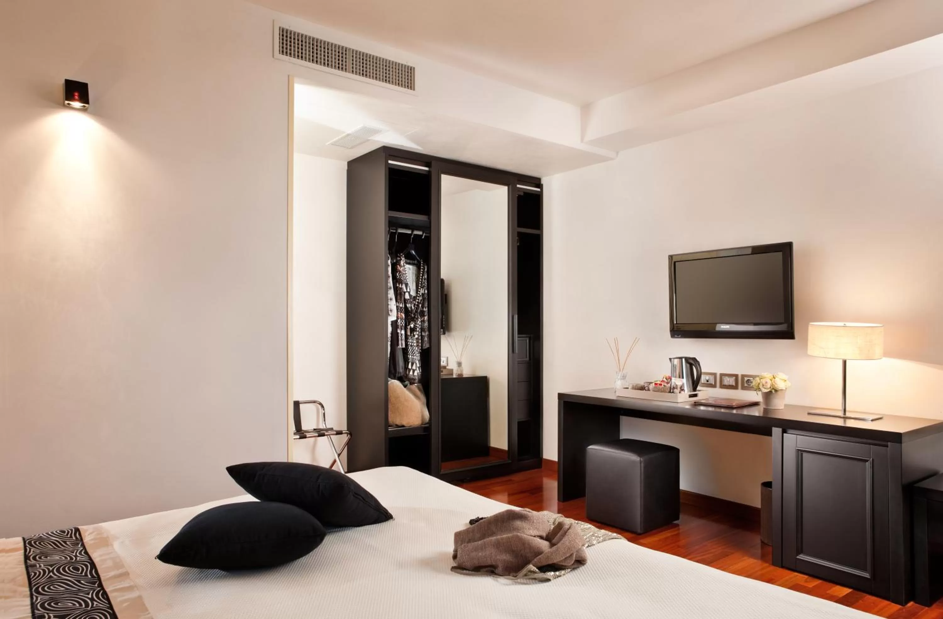 Superior Double Room in Al Tezzon Hotel