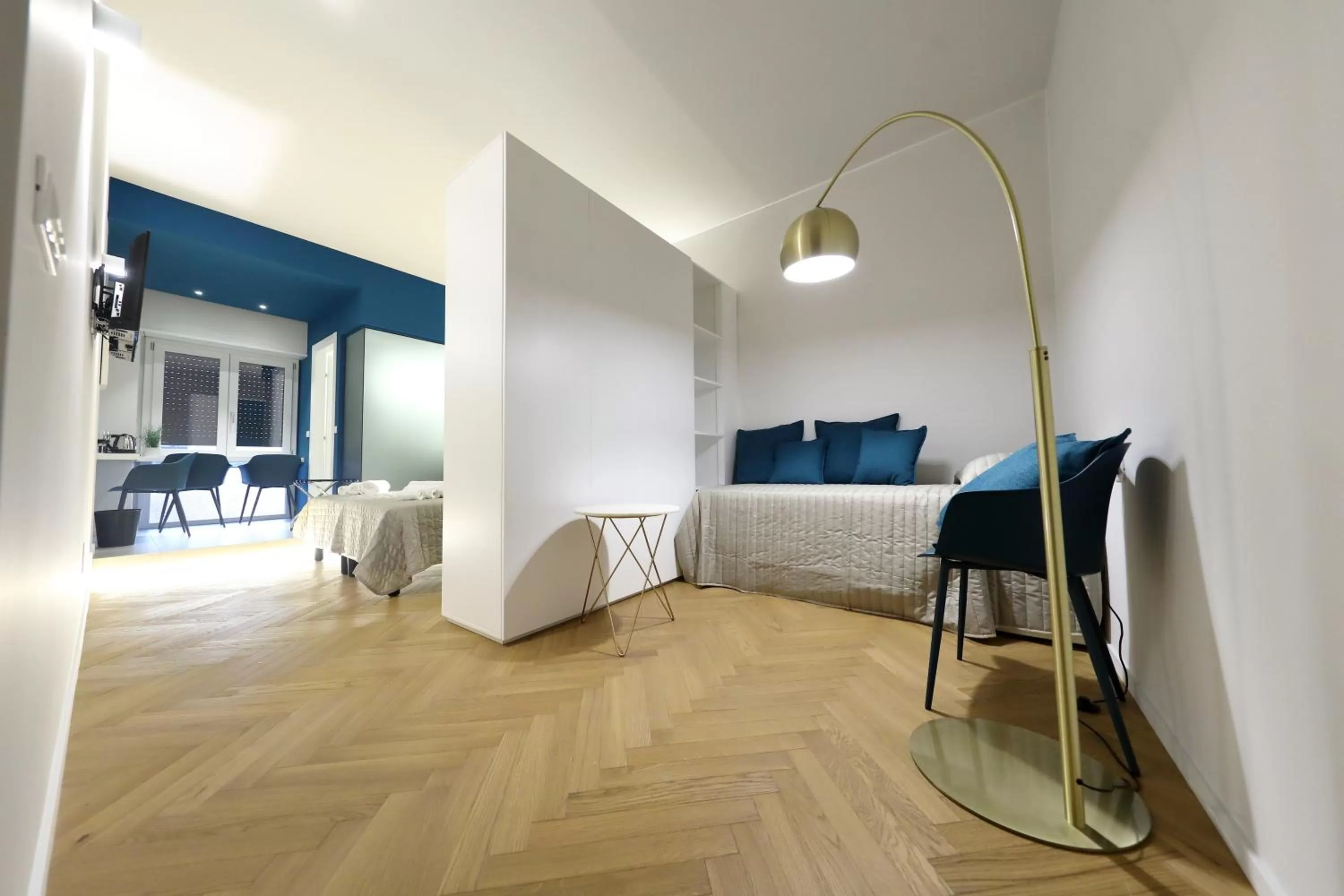 Photo of the whole room in Oblò