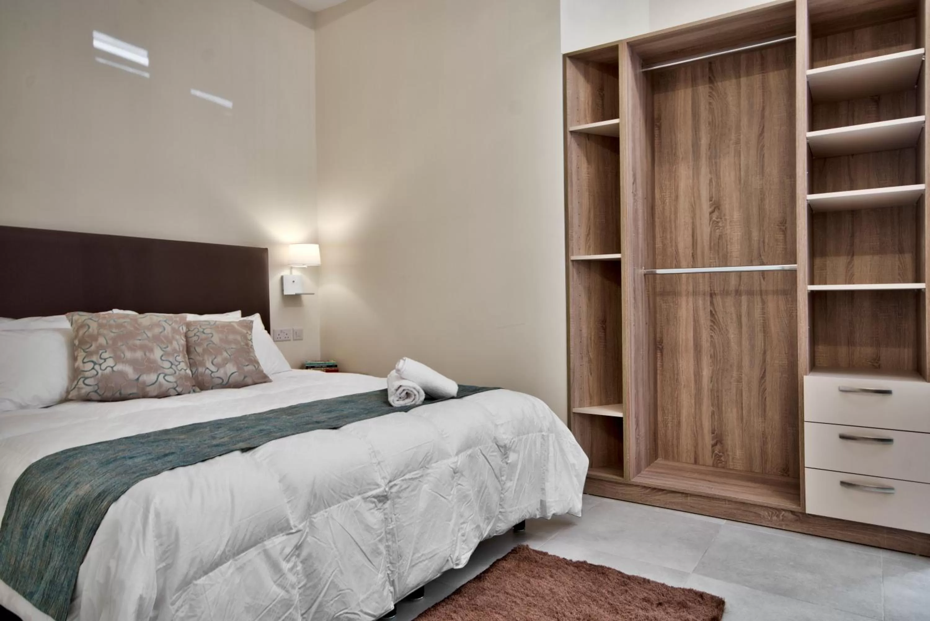 Bed in The Suites – Piazza Kirkop