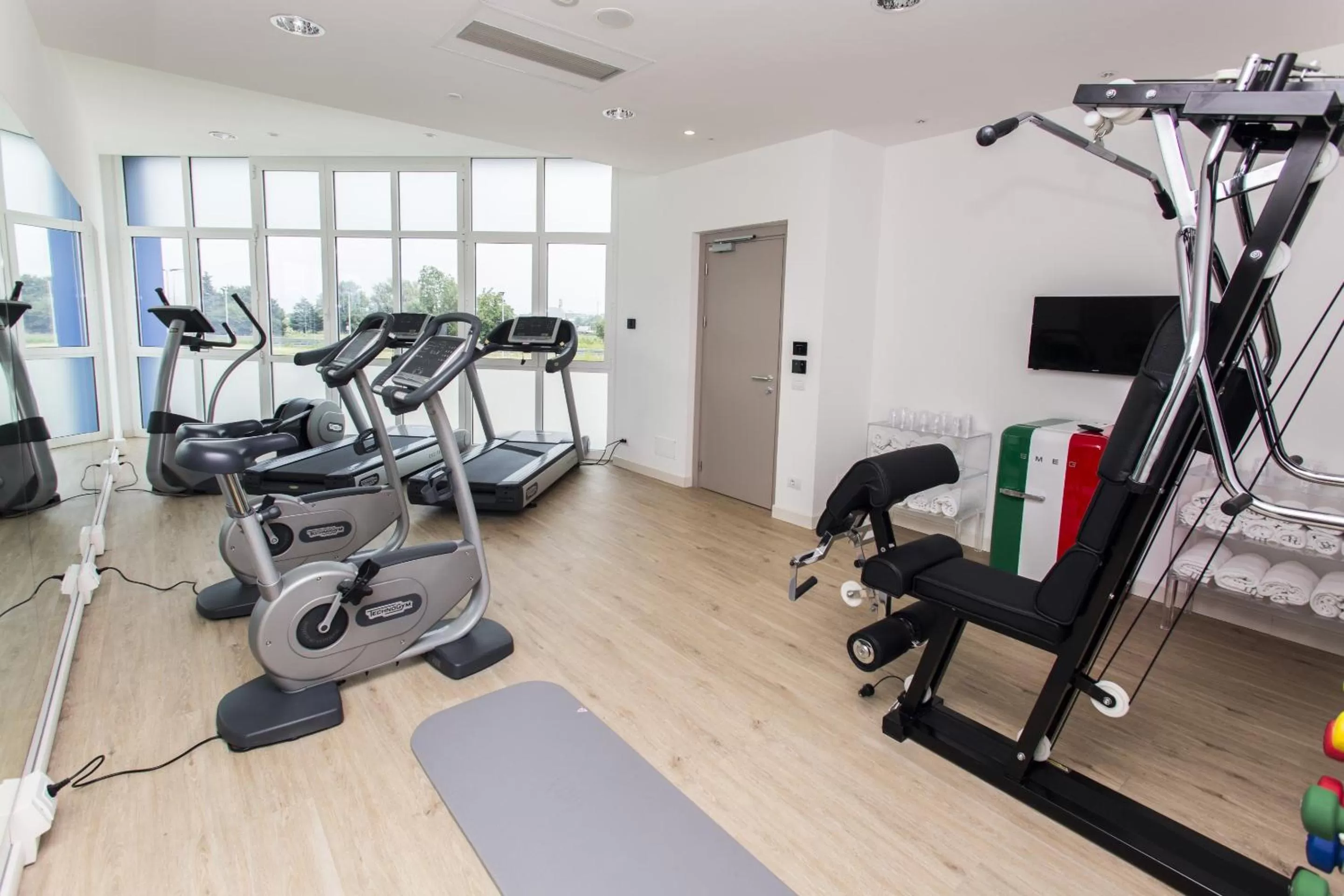 Fitness centre/facilities in Diamante MHotel