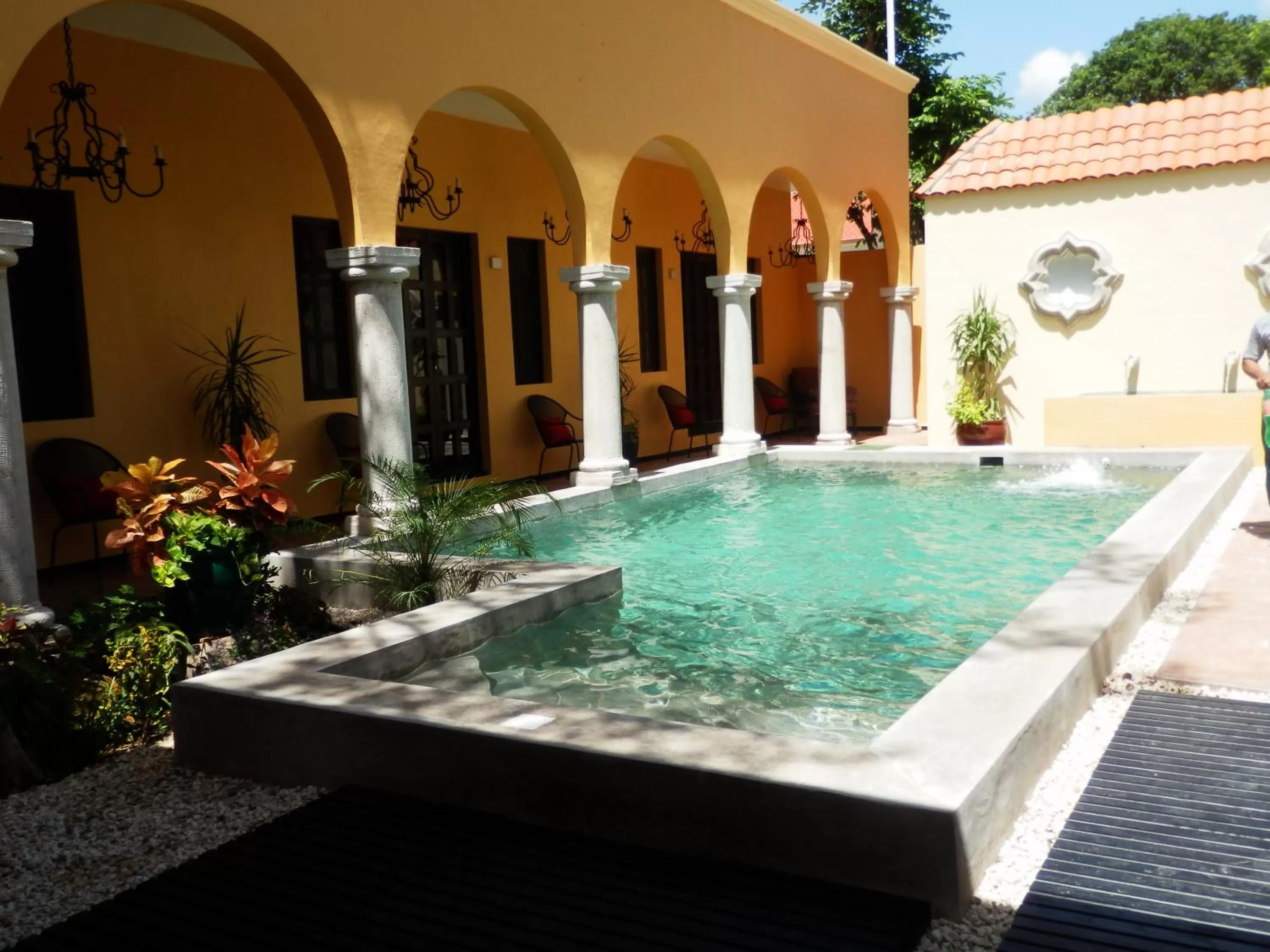 Bird's eye view, Swimming Pool in Ochenta Y Dos Bed & Breakfast & Spa