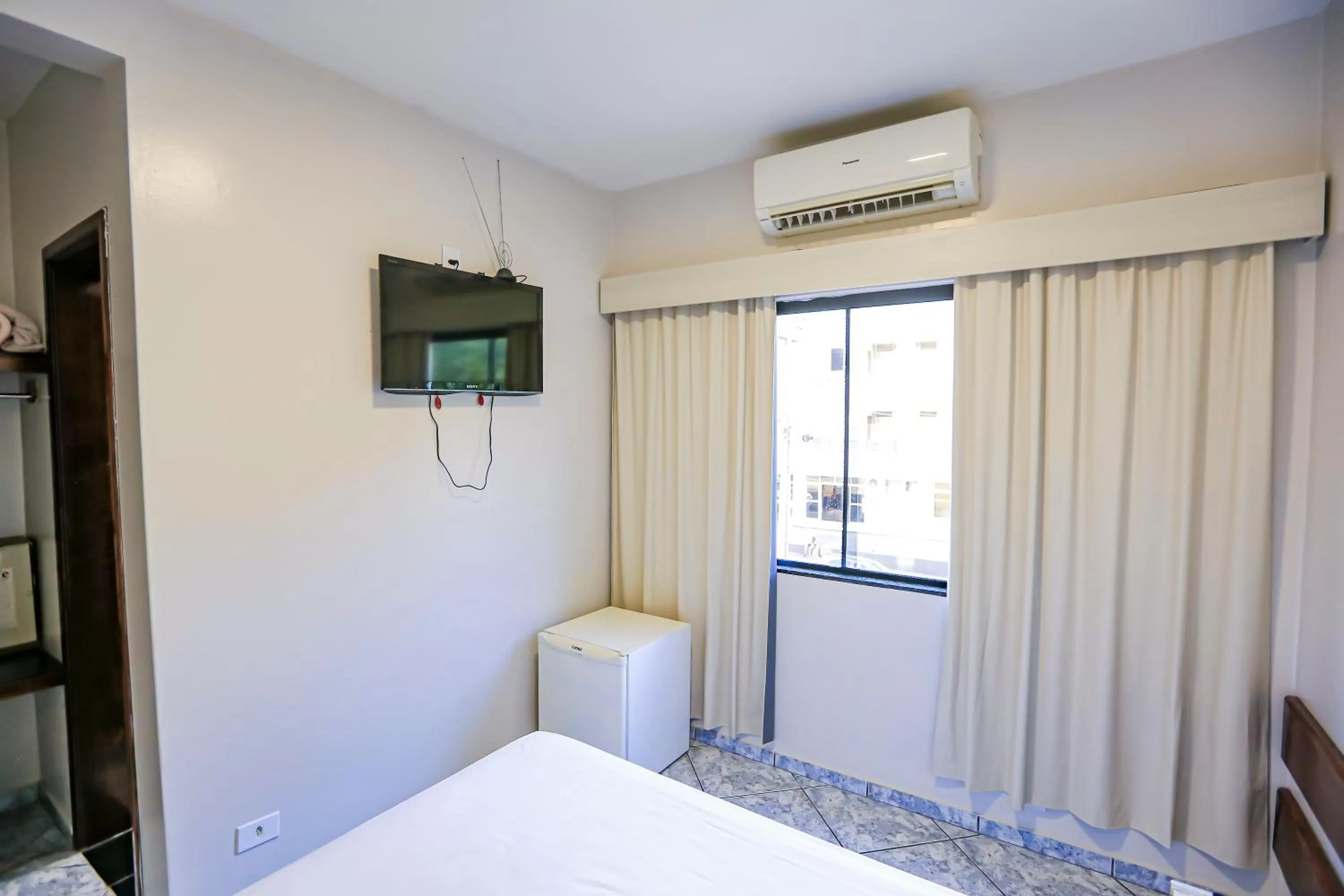 TV and multimedia in Foz Express Hotel Centro